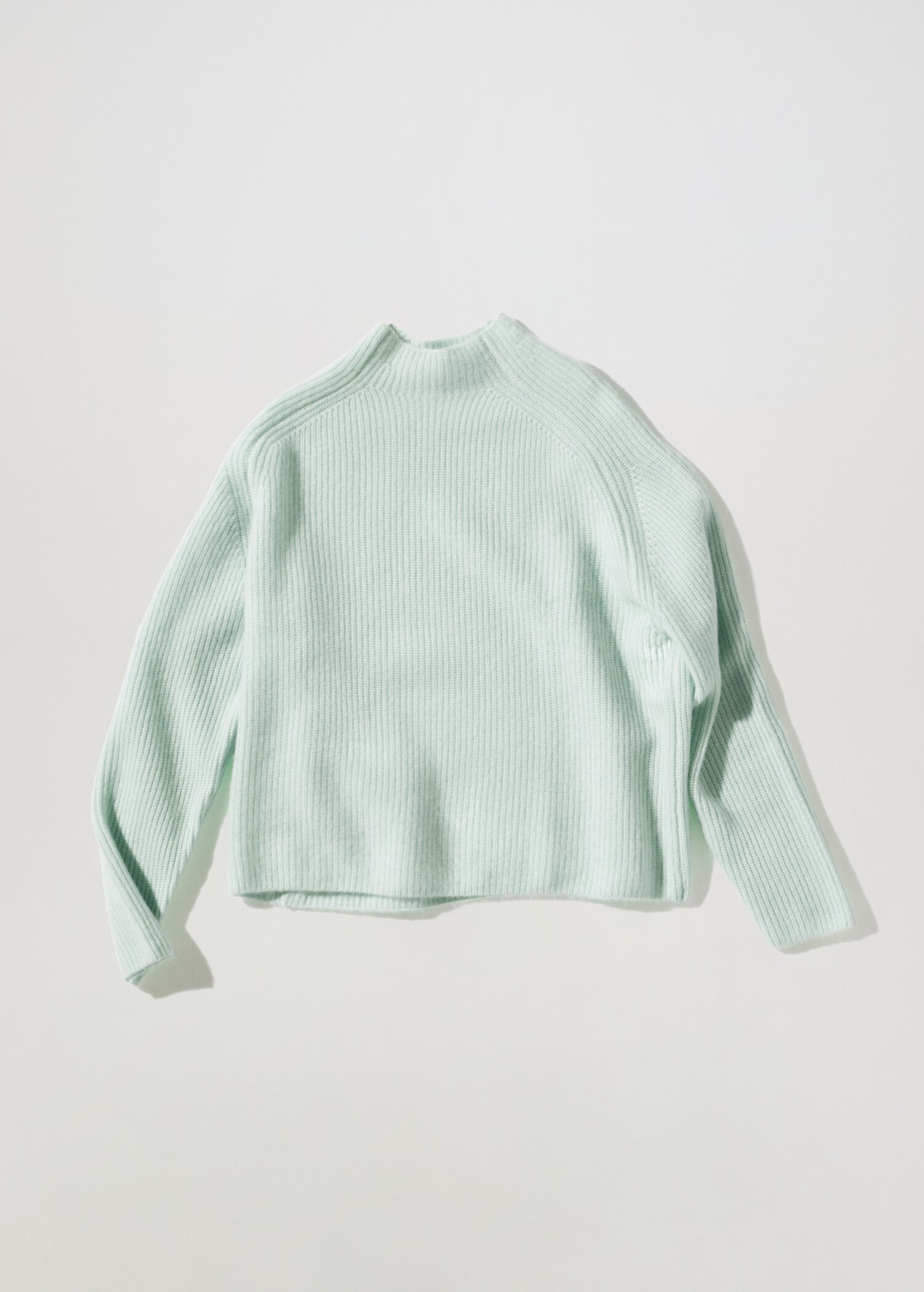 Camisola de 100% caxemira com gola perkins - Artigo sem modelo