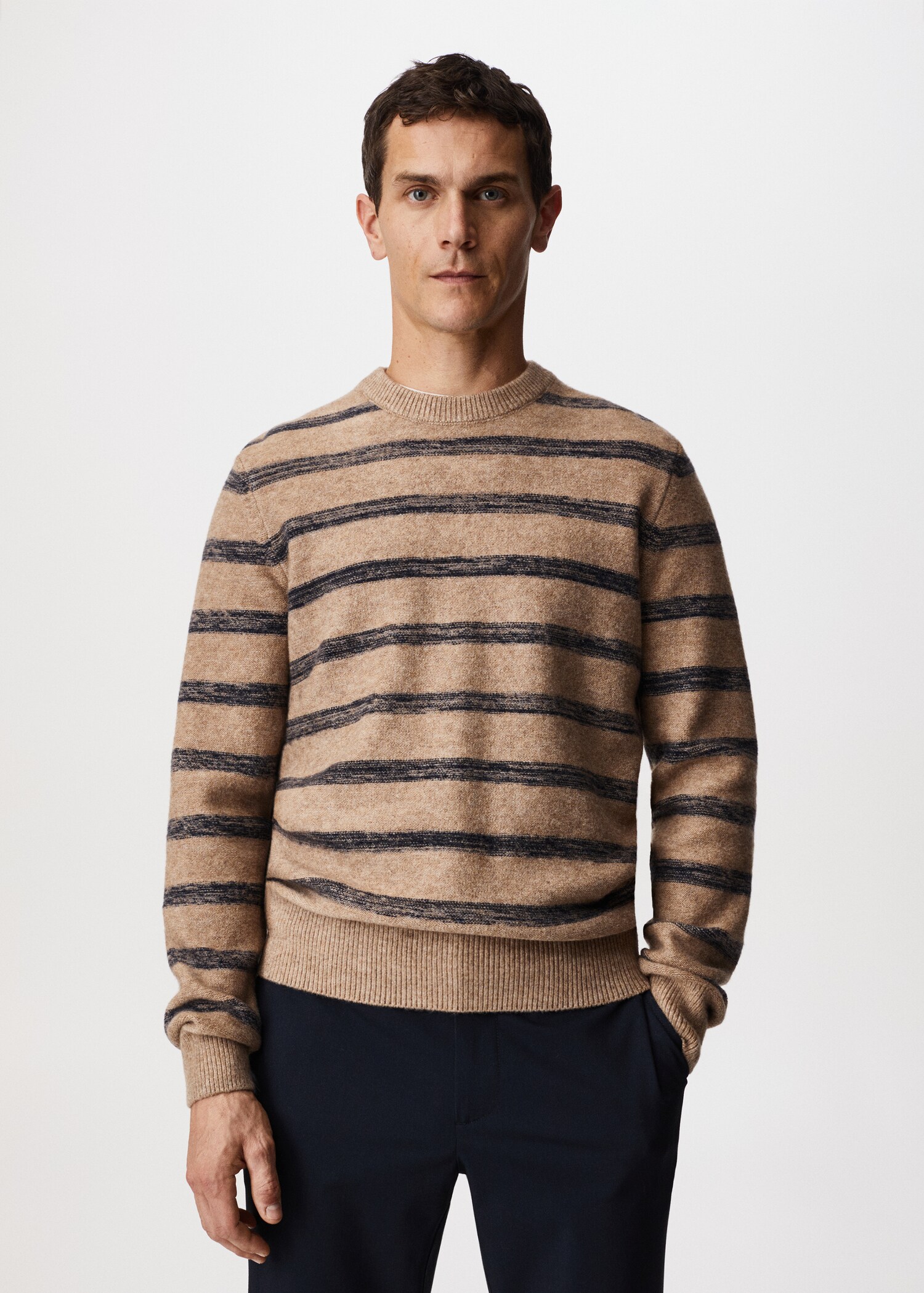Jersey textura rayas - Plano medio
