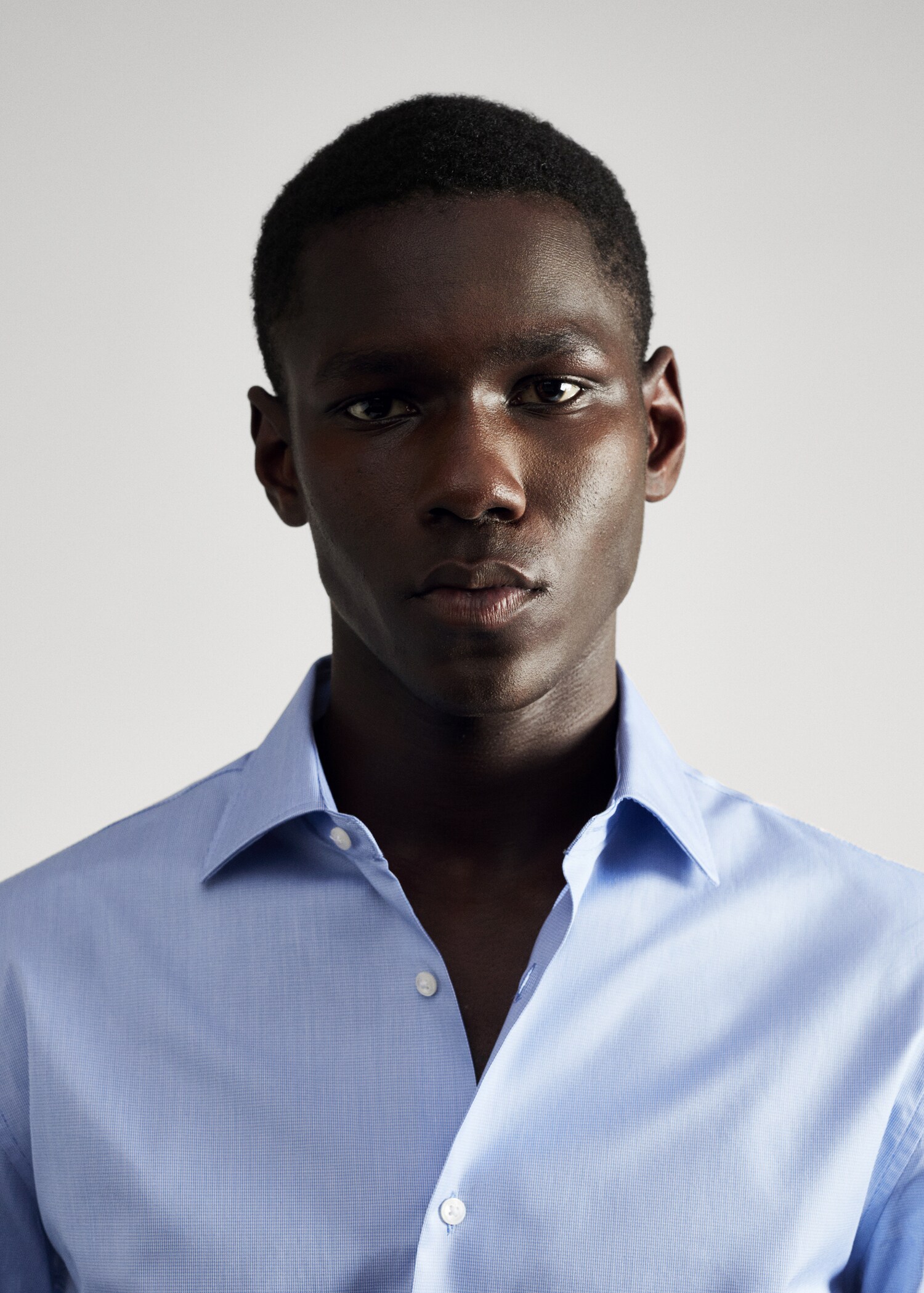 Micro-structure slim-fit suit shirt - Details of the article 1