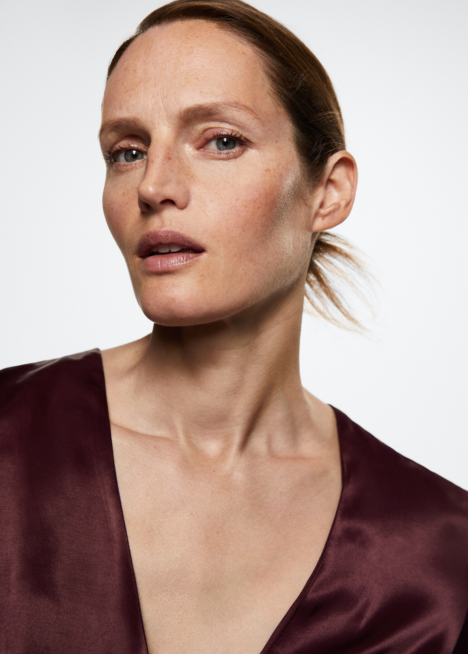 Bow wrap dress - Details of the article 1