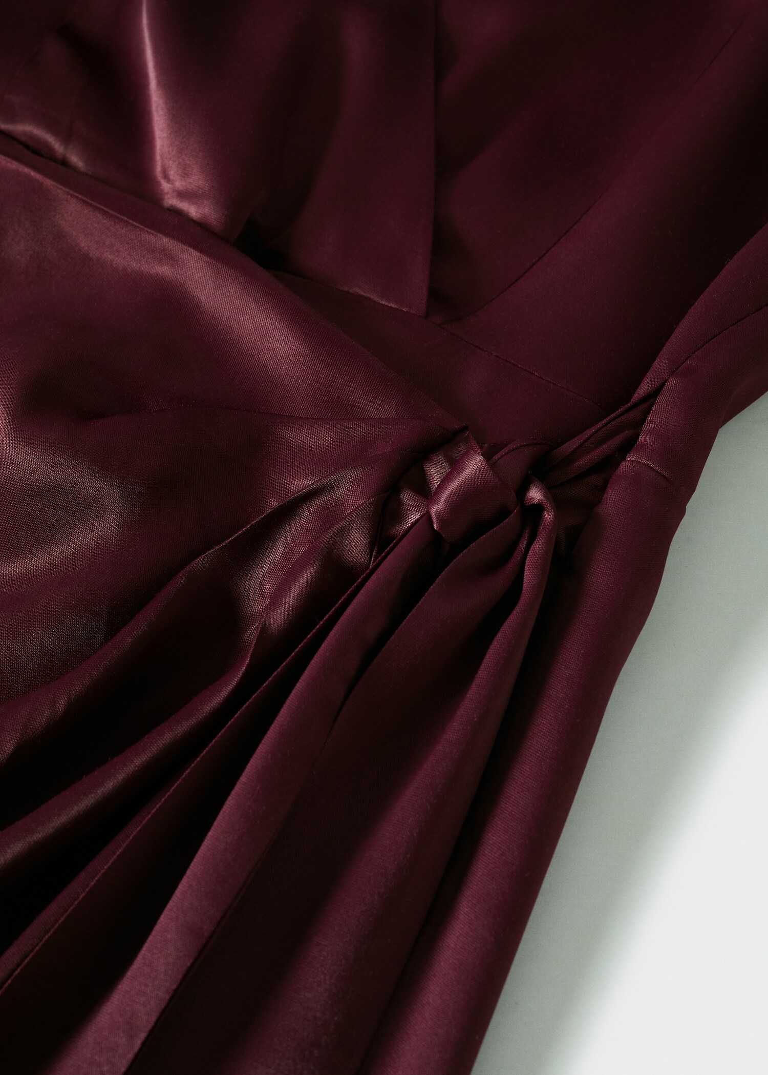 Bow wrap dress - Details of the article 8