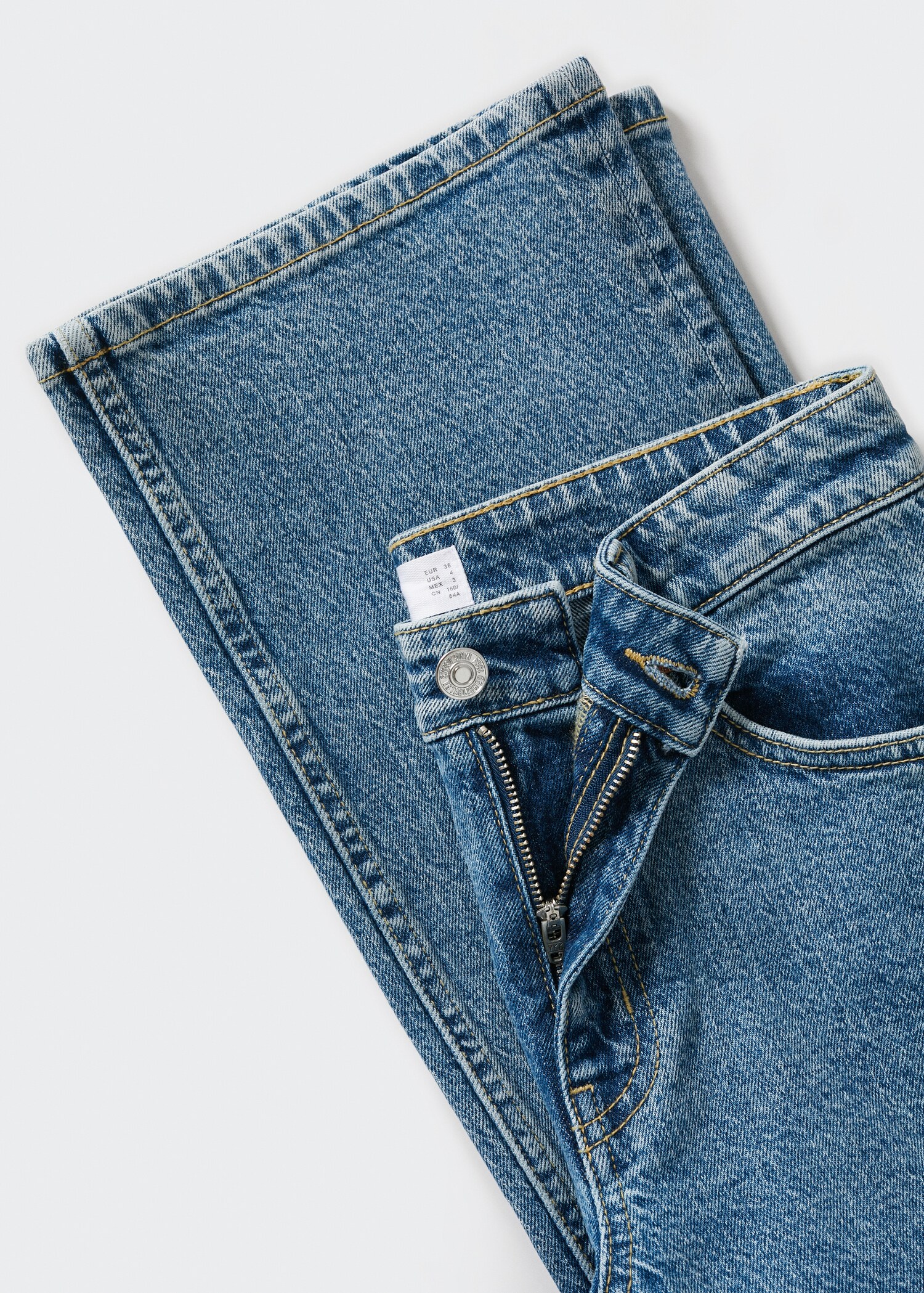 Jean droit taille normale - Détail de l'article 8