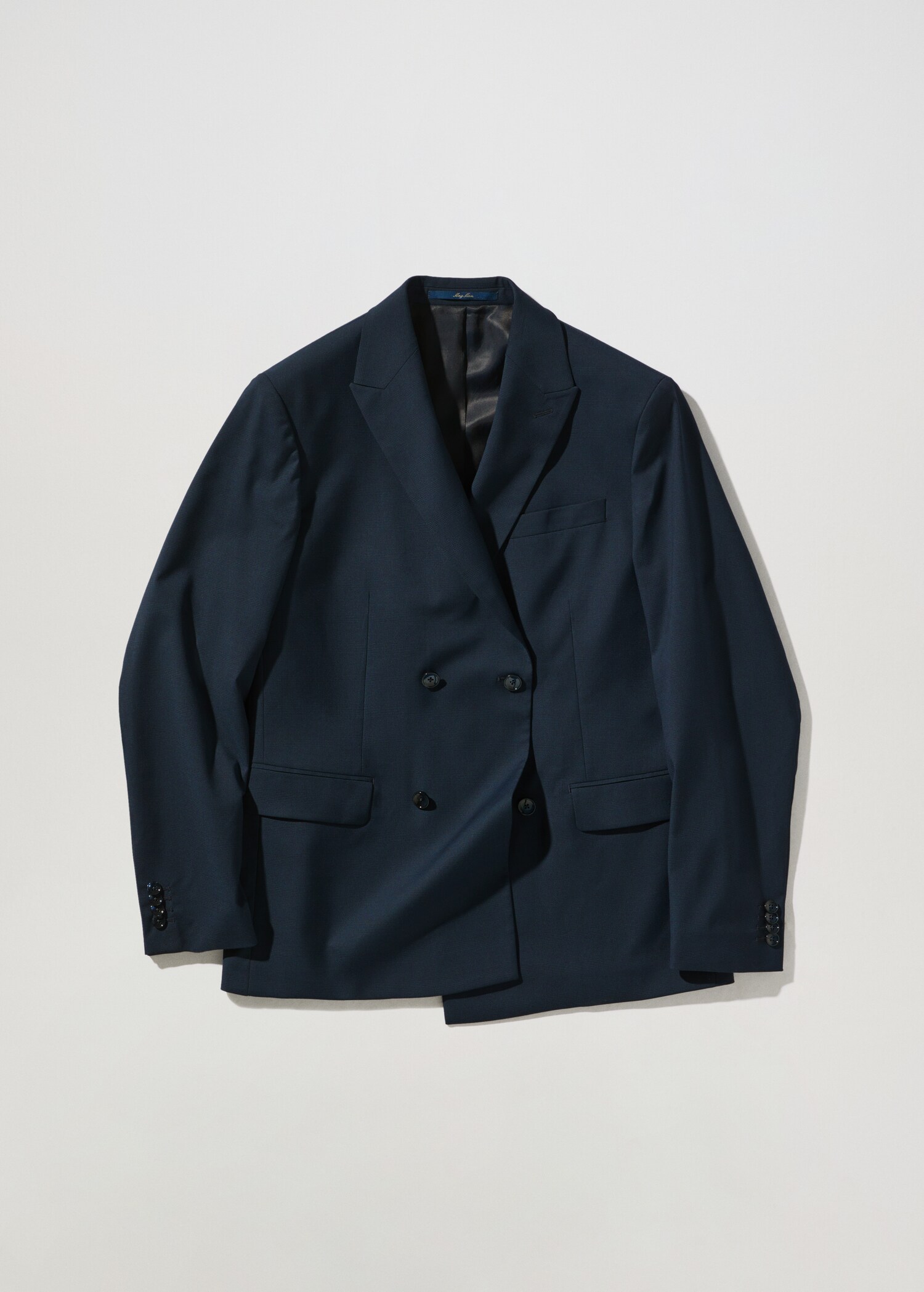 Двубортный костюмный пиджак slim fit - Изделие без модели