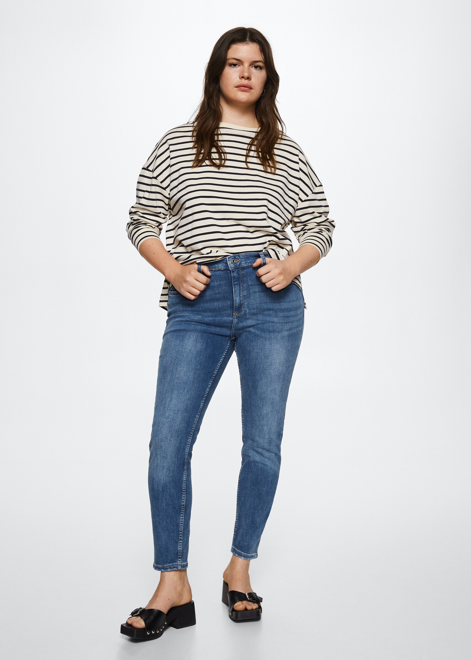 Jean skinny push-up - Détail de l'article 4