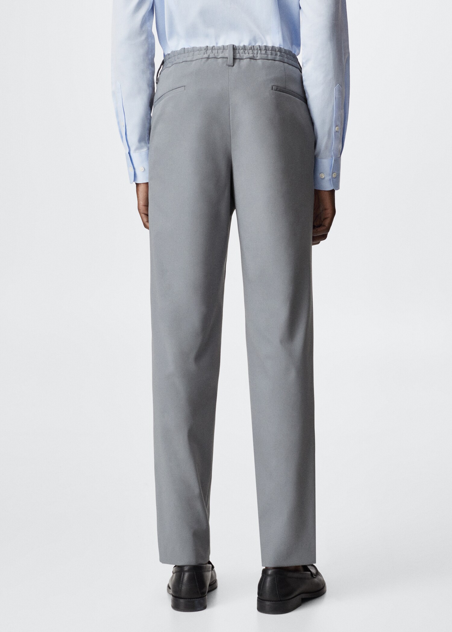 Pantalon costume relaxed-fit  - Verso de l’article
