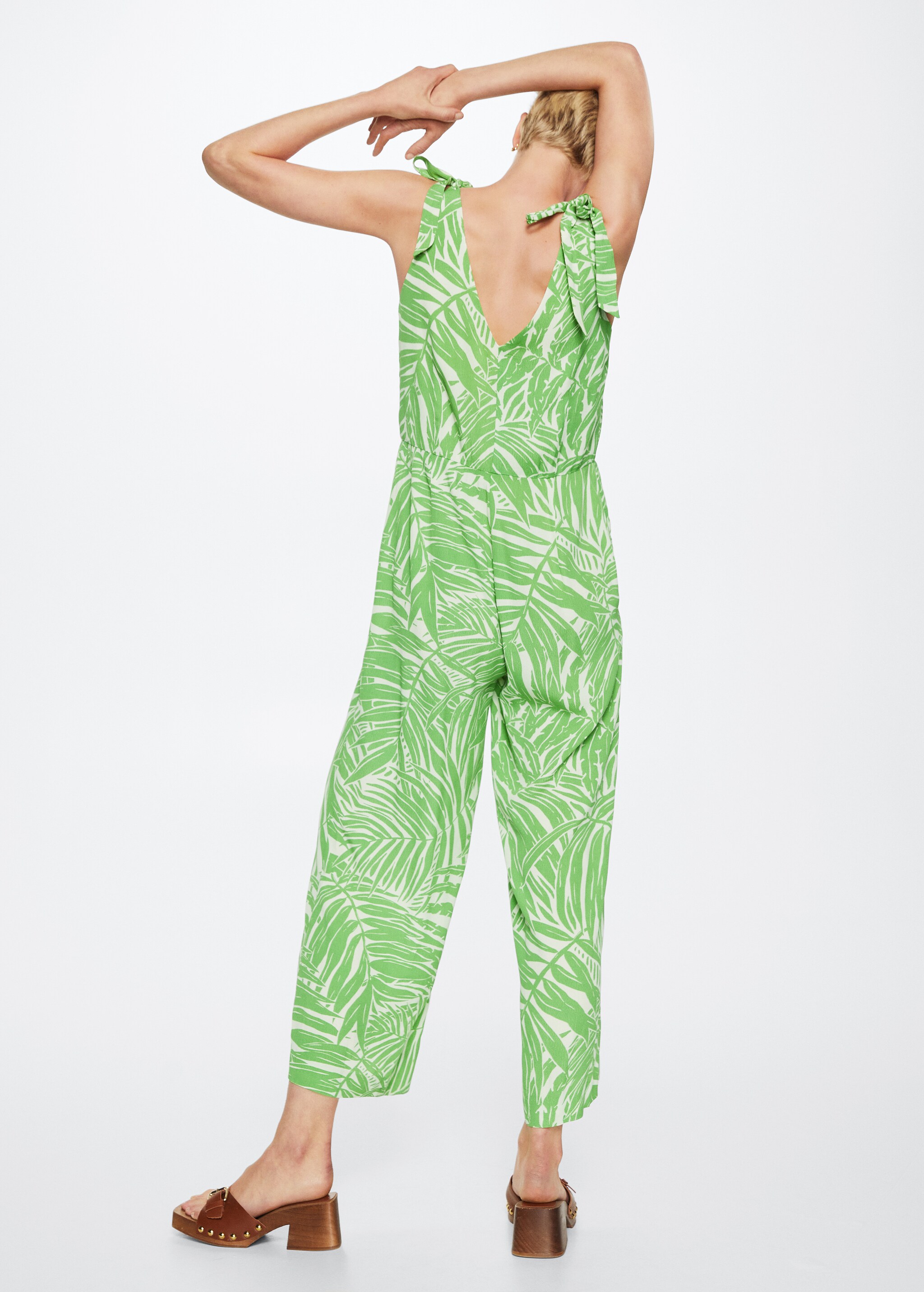Fluid printed jumpsuit - Reverse of the article