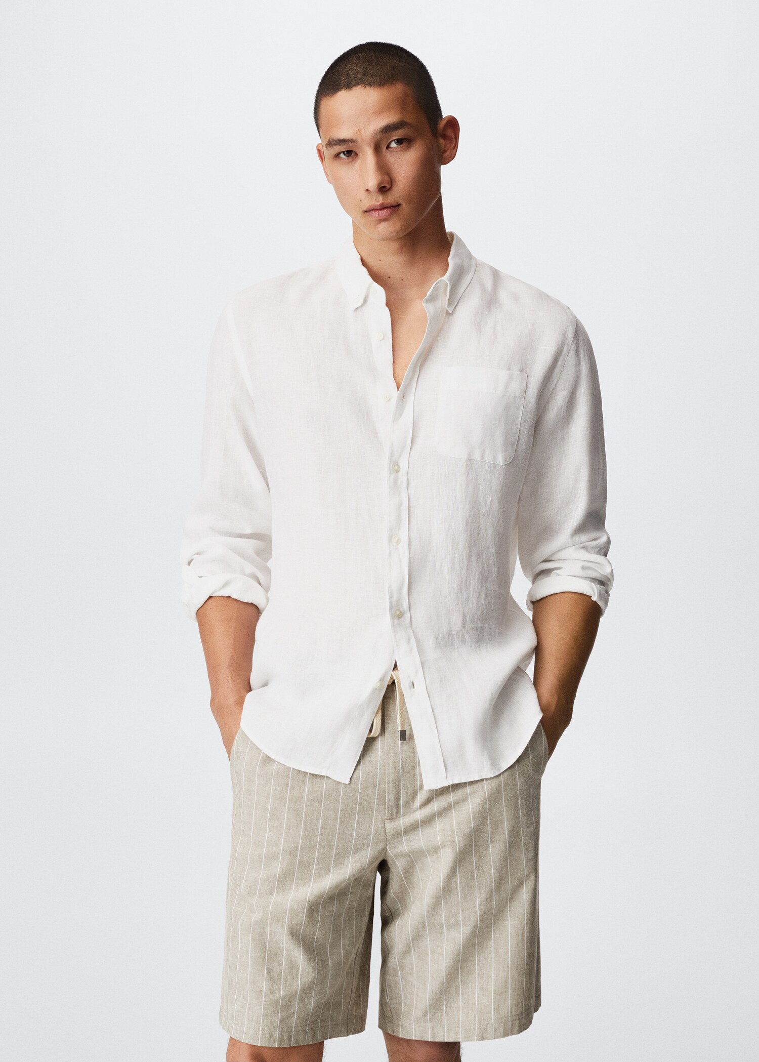 Camisa de 100% linho slim fit - Plano médio