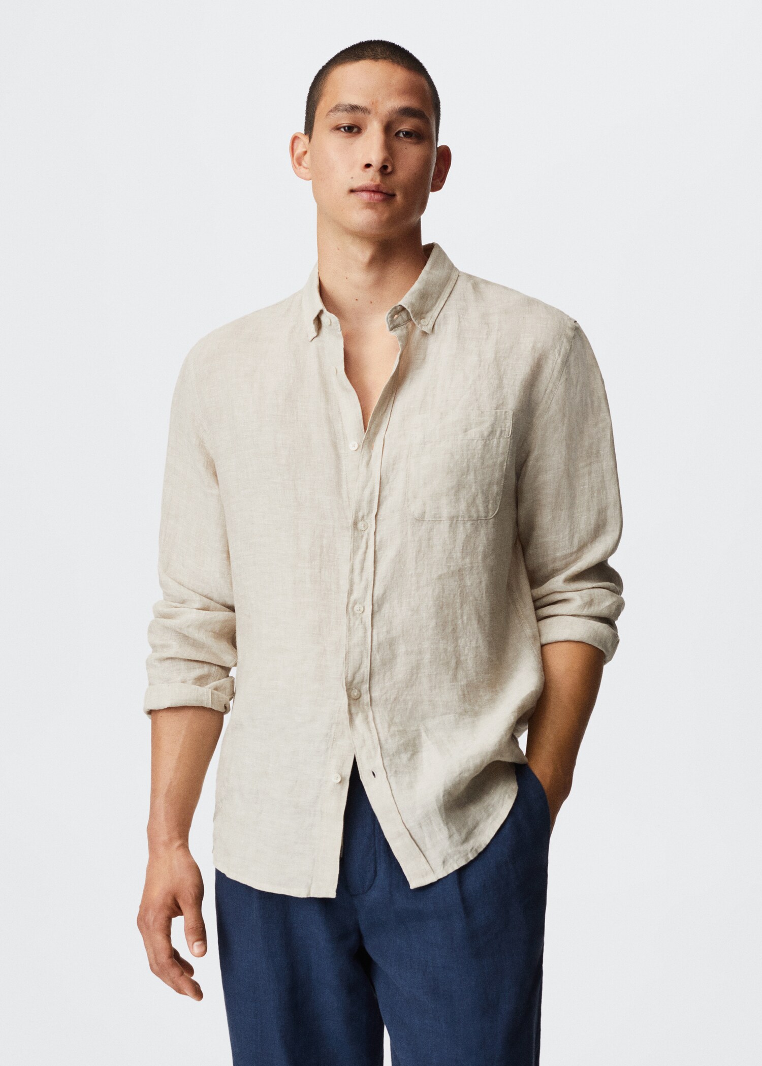 Camisa de 100% linho slim fit - Plano médio