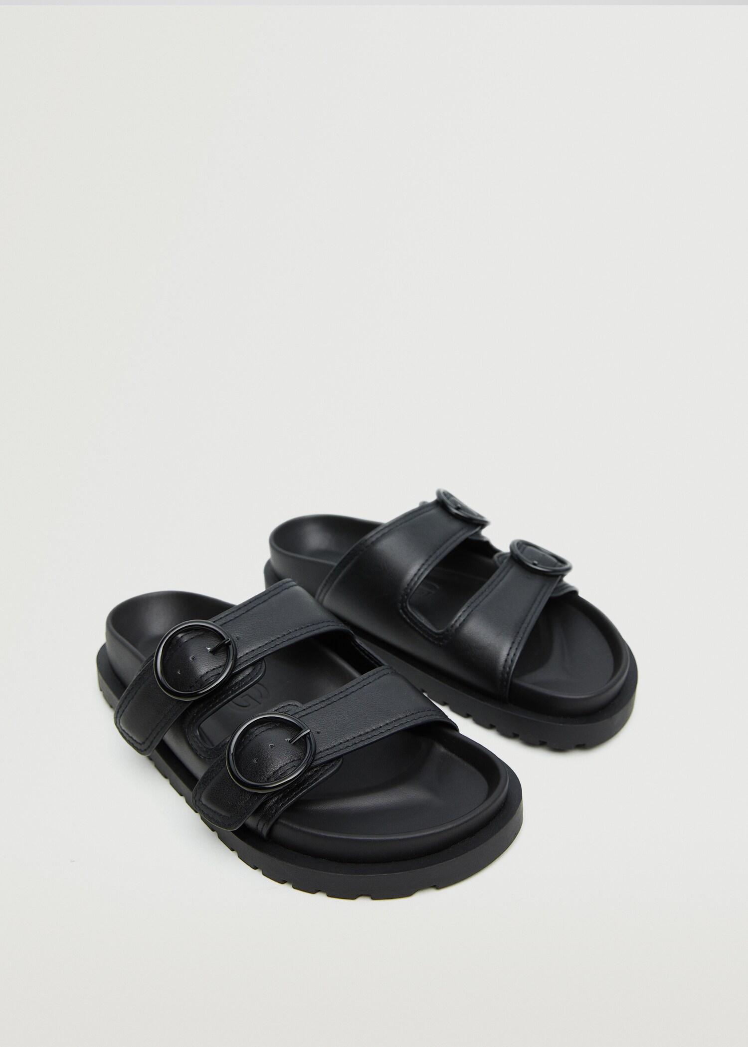 Buckle strap sandals - Medium plane