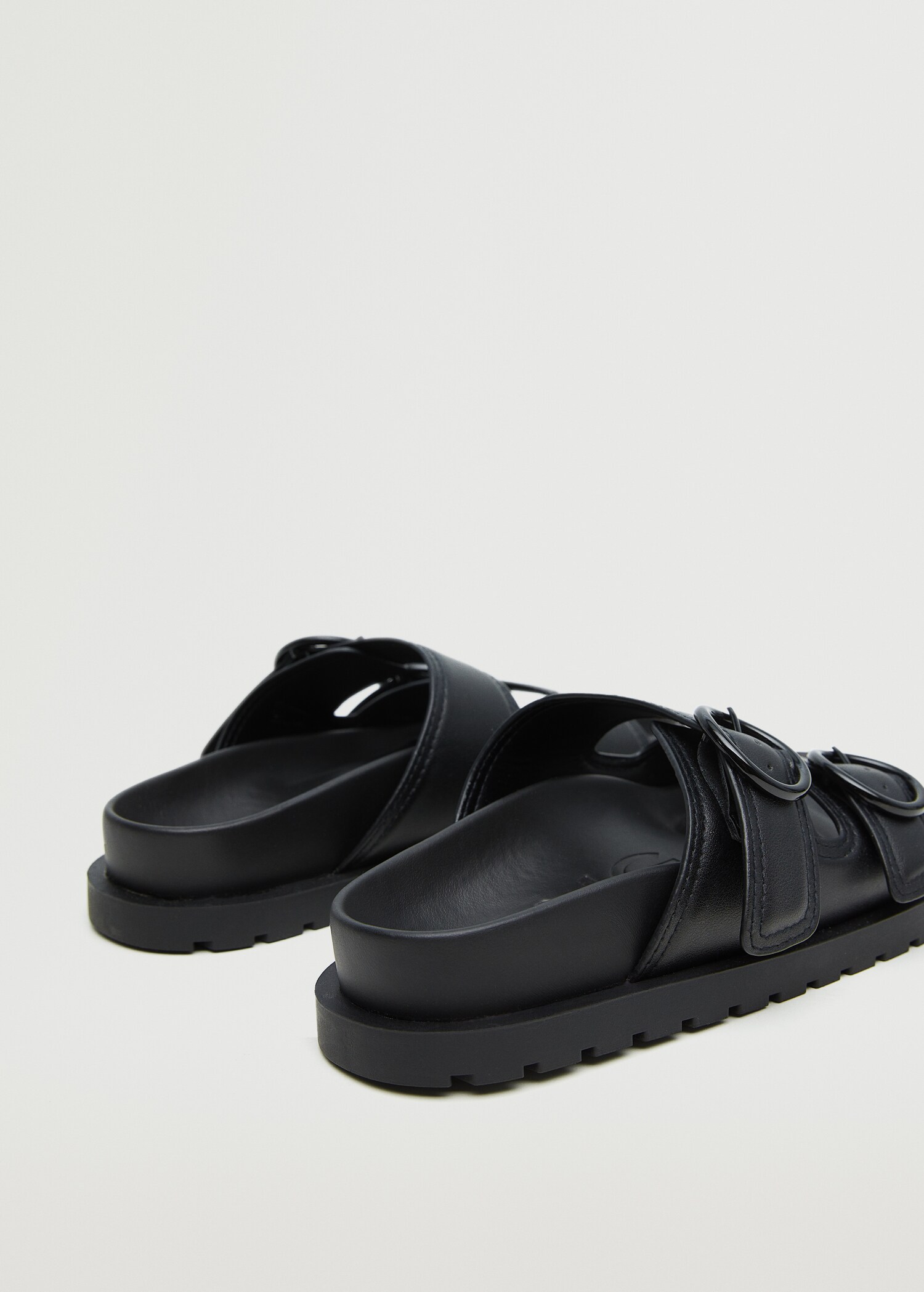 Buckle strap sandals - Details of the article 2