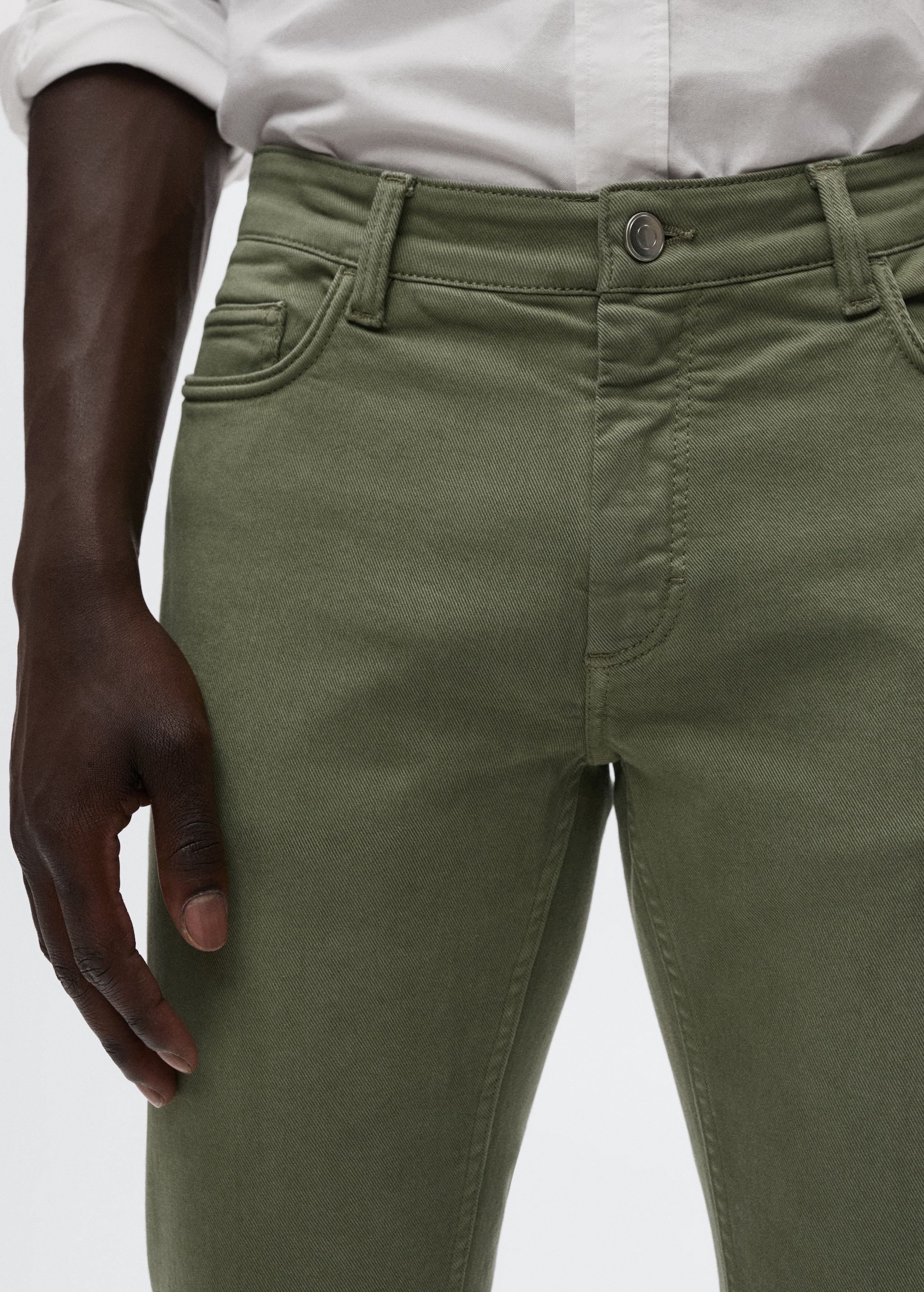 Slim-fit coloured jeans - Details of the article 1
