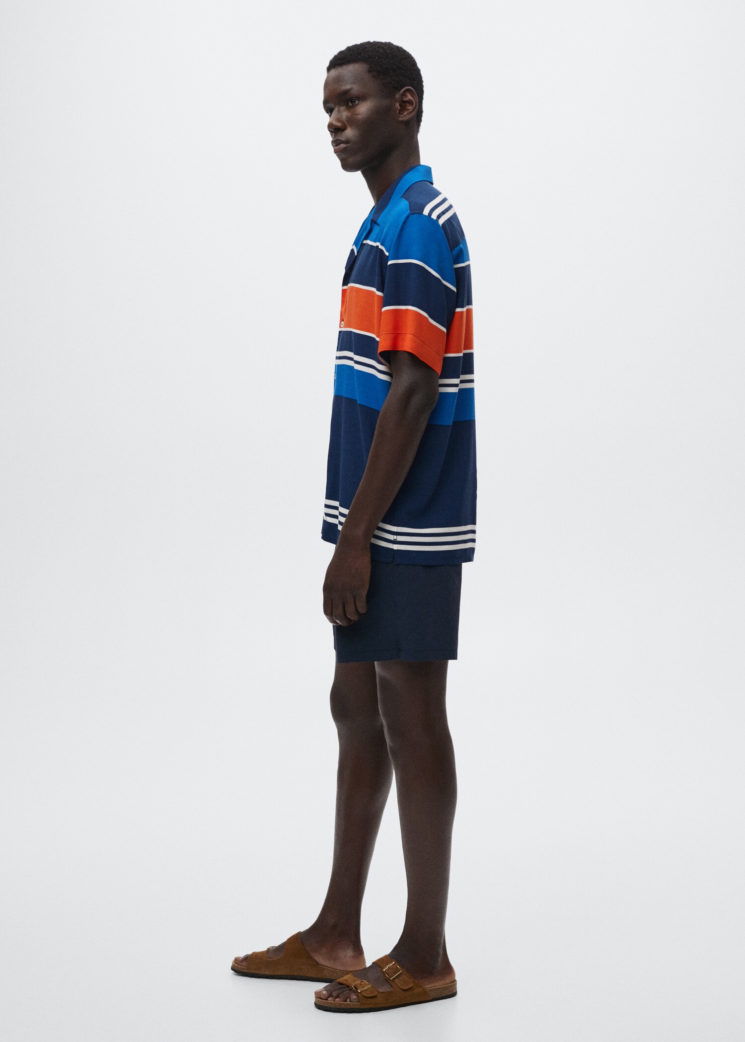 Striped flowy shirt - Details of the article 2