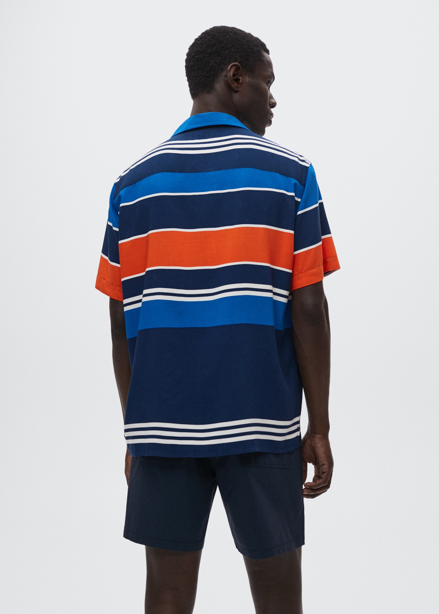 Striped flowy shirt - Reverse of the article
