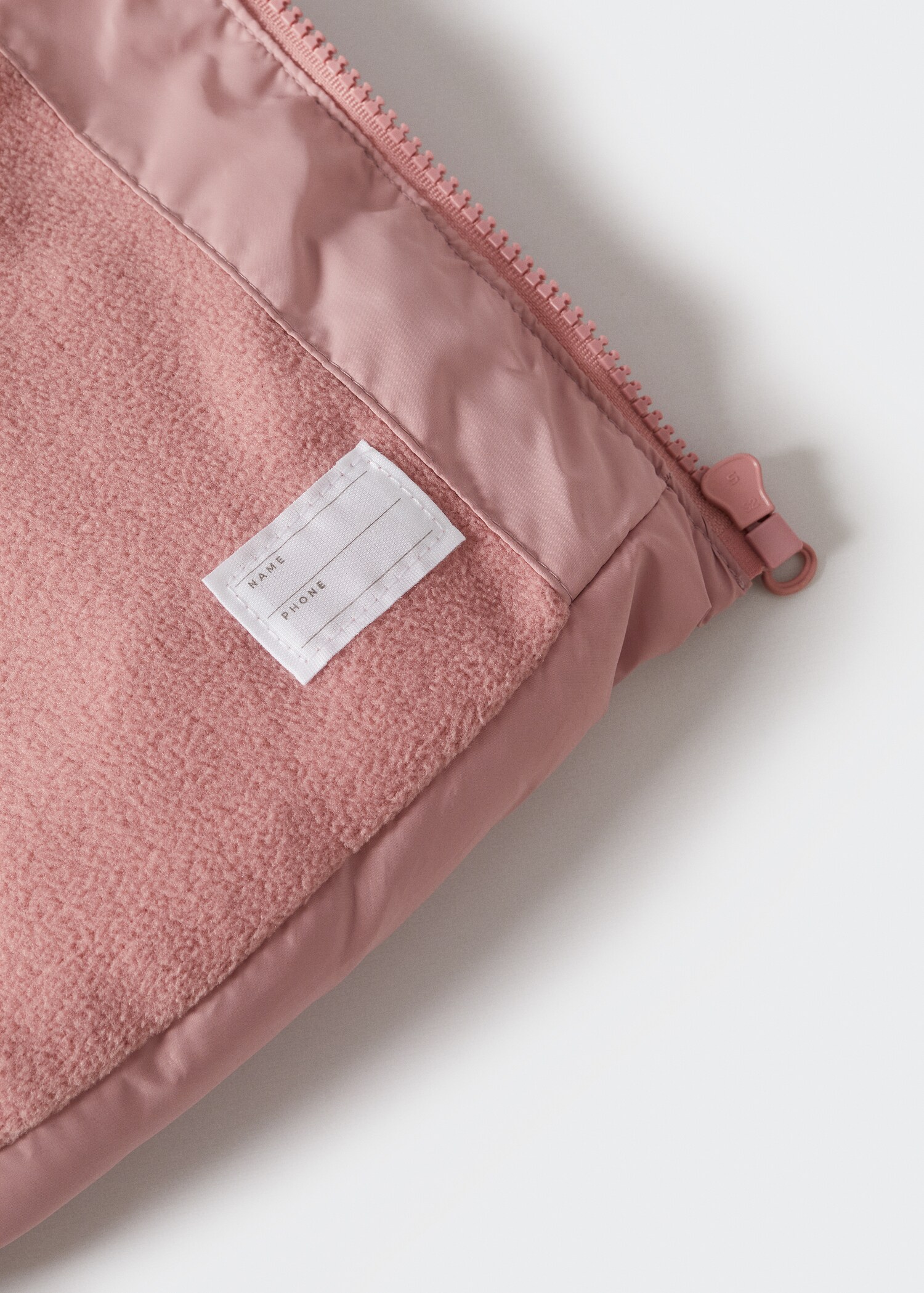 Padded fleece gilet - Details of the article 8