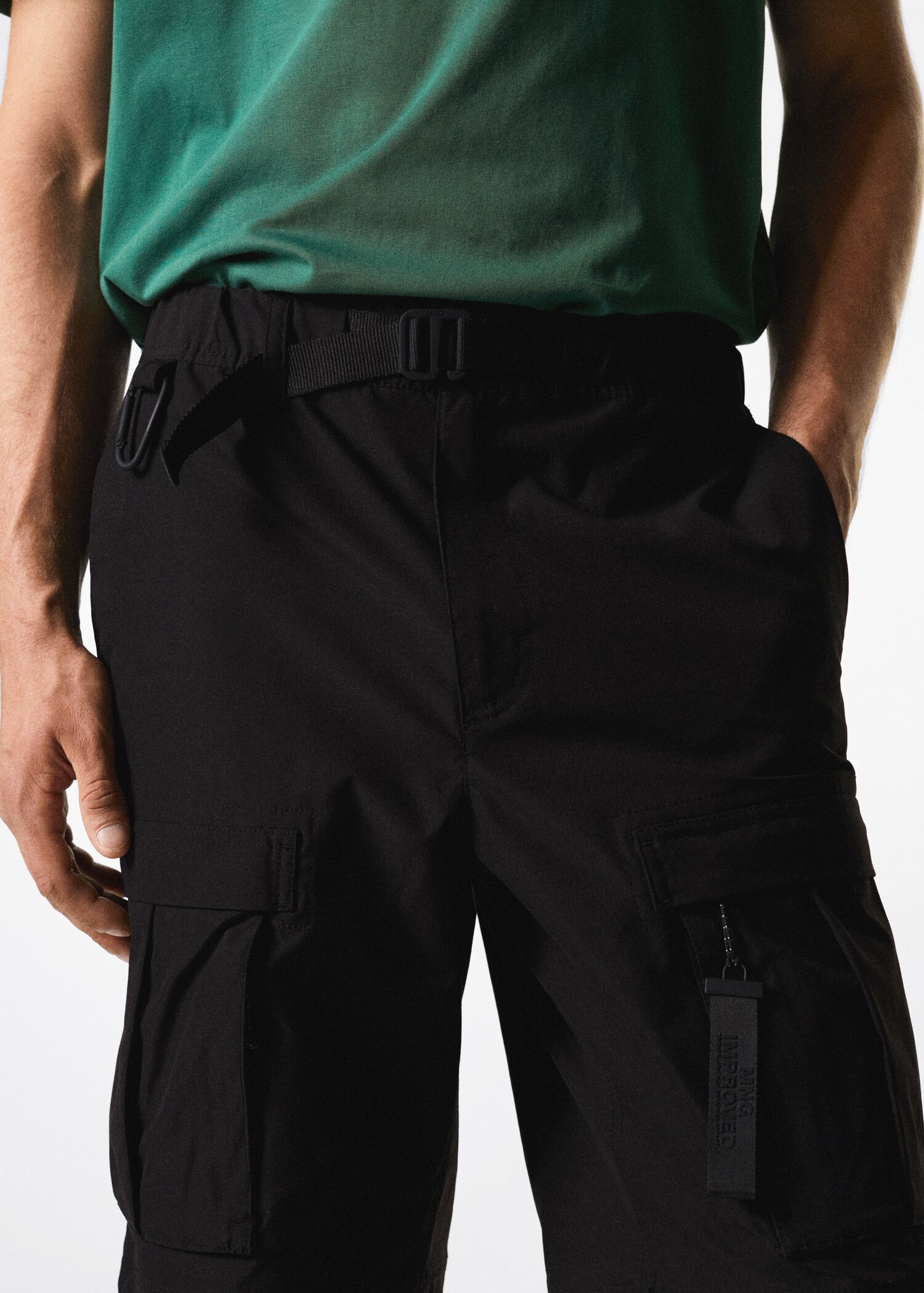 Bermuda cargo imperméable - Détail de l'article 1