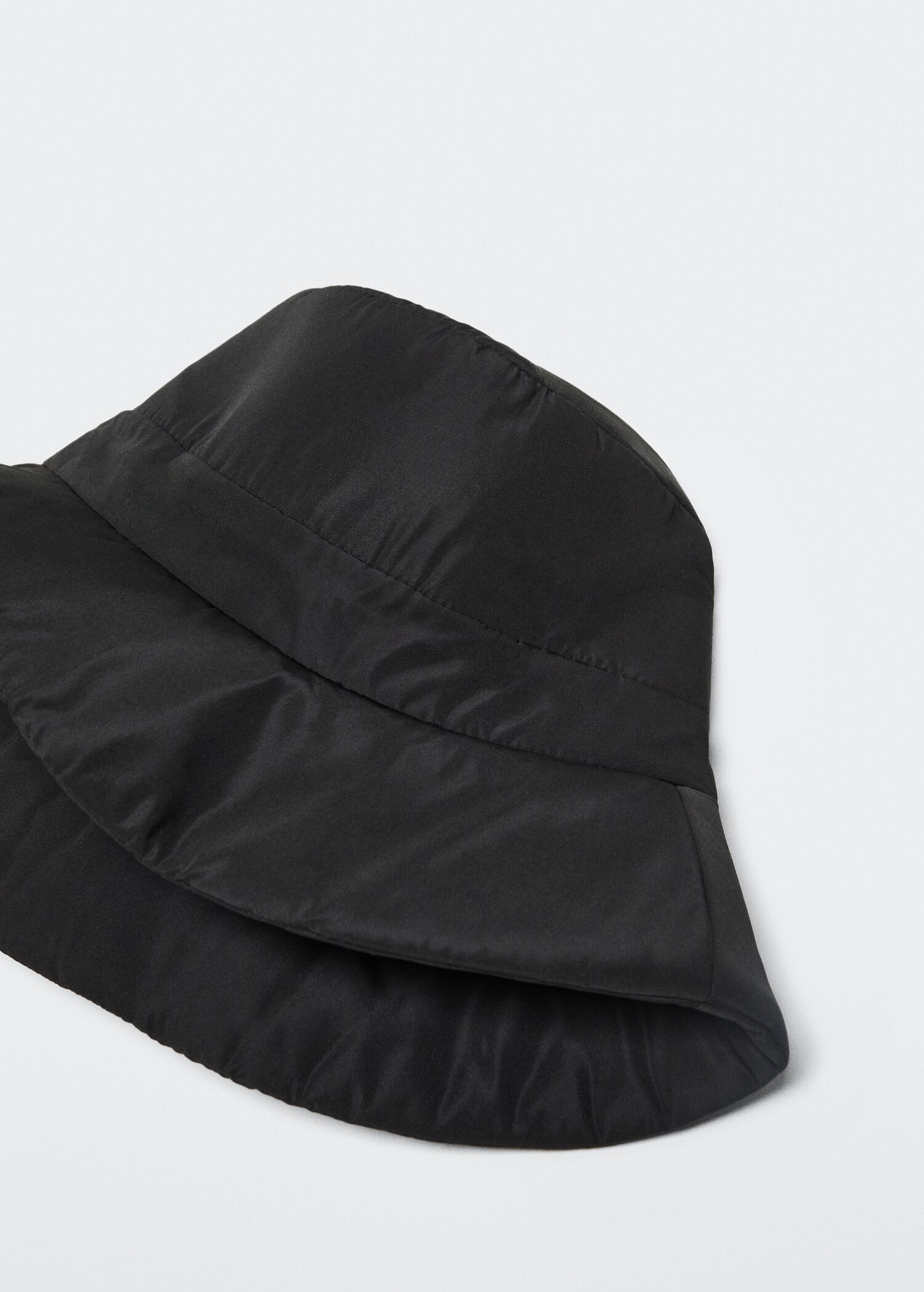 Quilted bucket hat - Details of the article 2