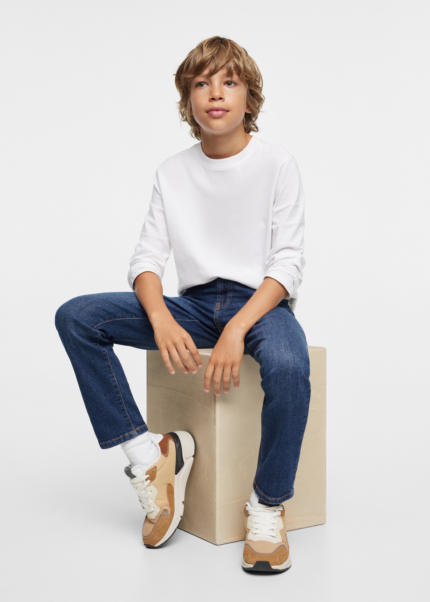 Jean slim-fit  - Plan moyen