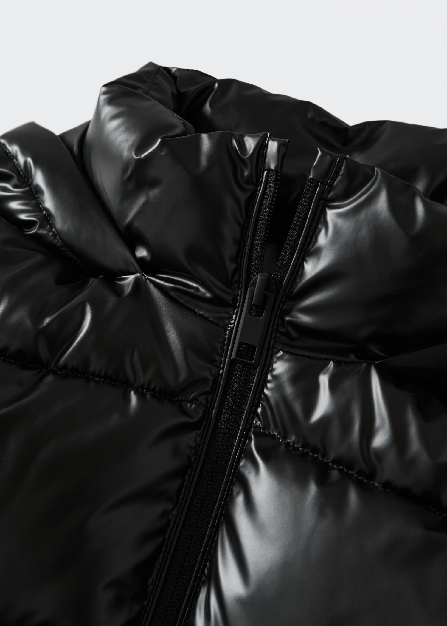 Quilted gilet - Details of the article 8