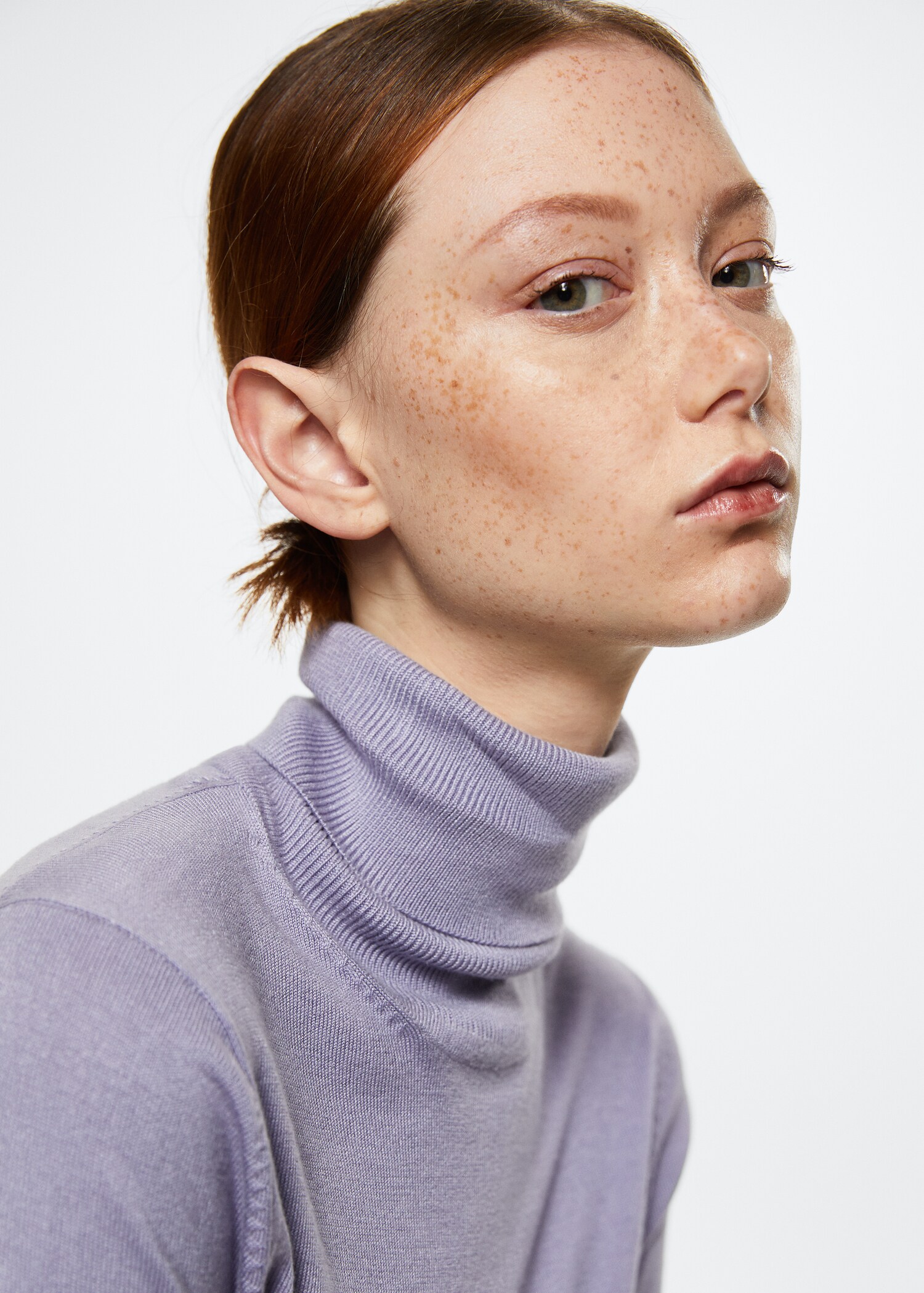 Turtleneck knitted sweater - Details of the article 1