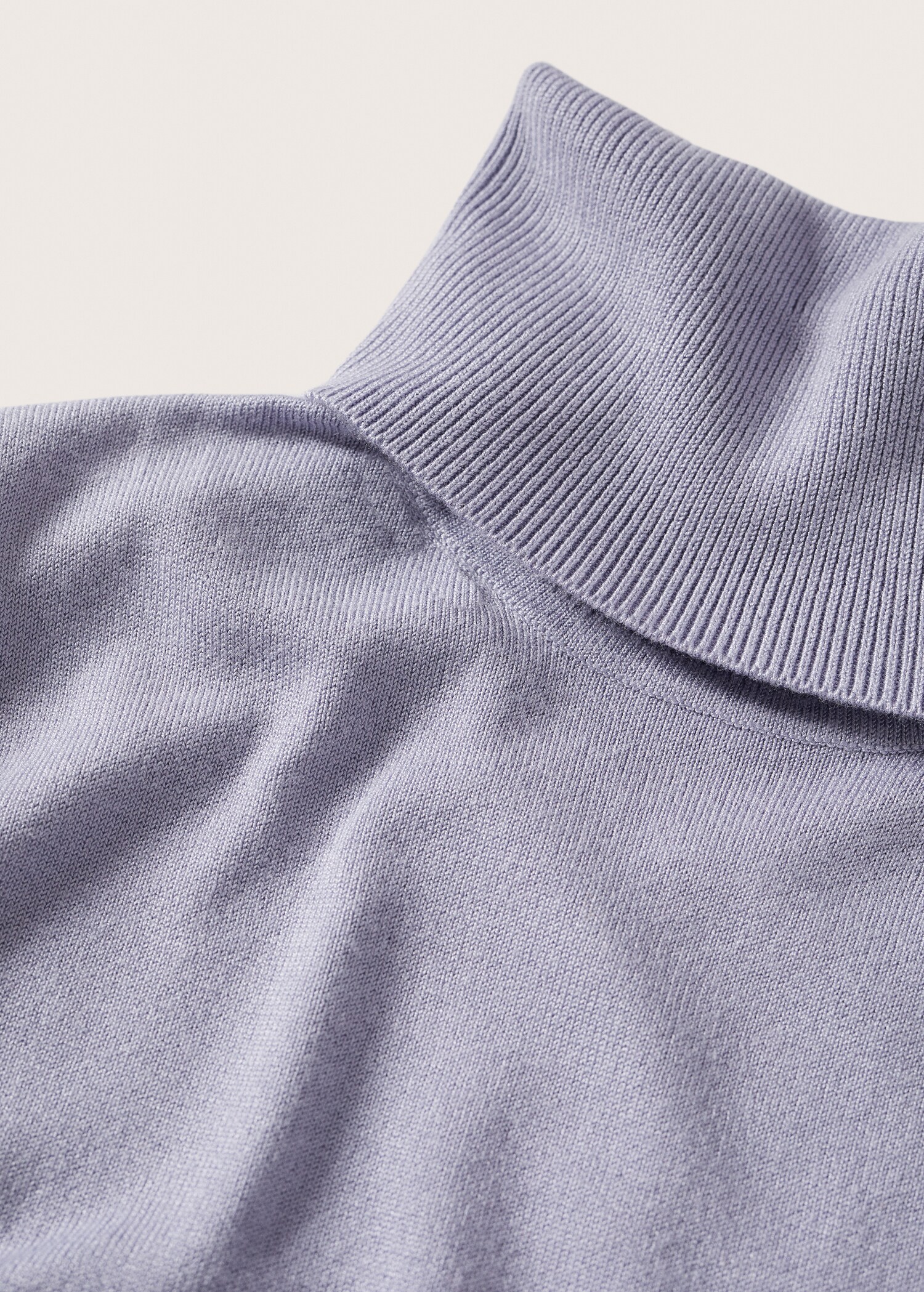 Turtleneck knitted sweater - Details of the article 8