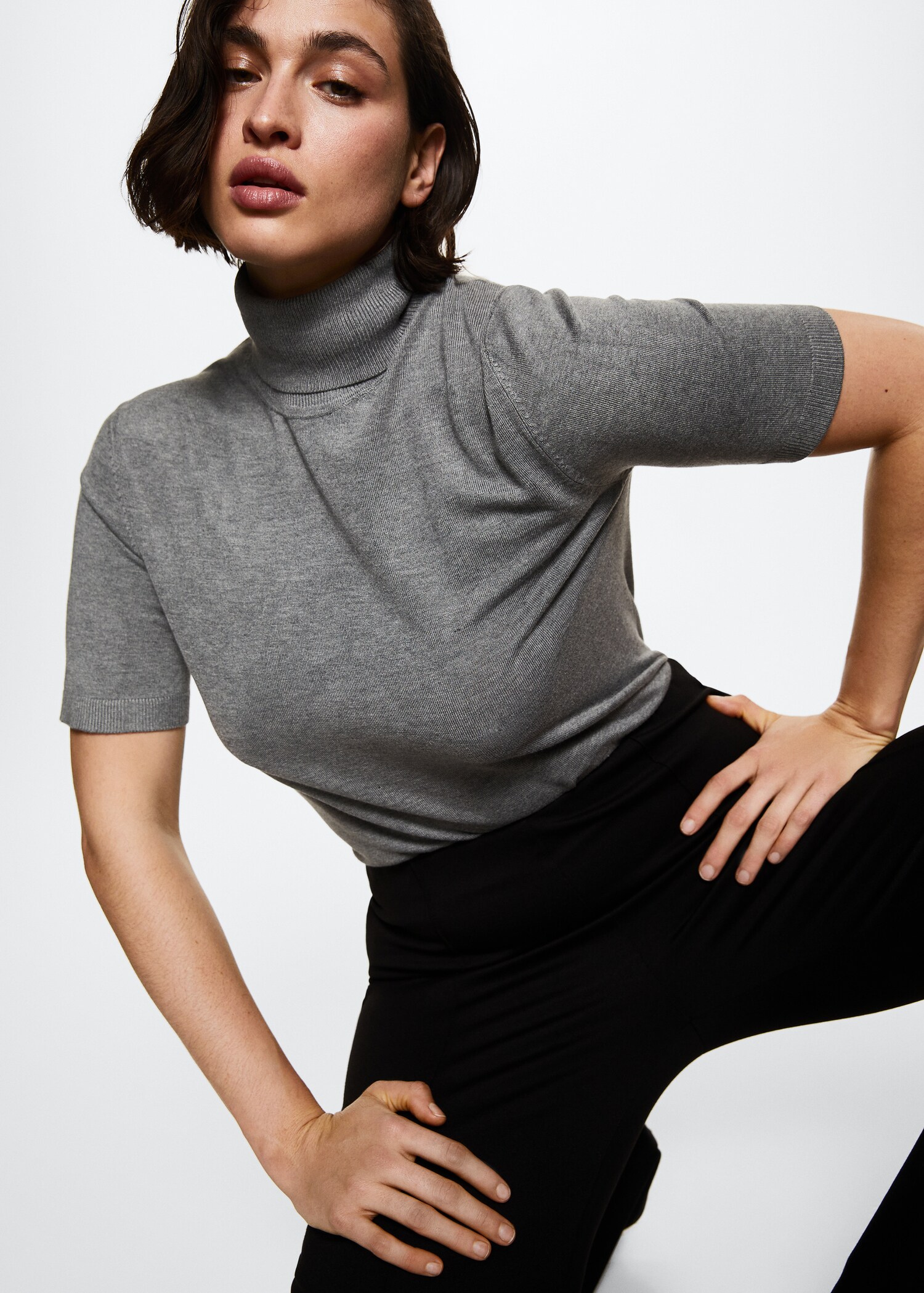 Turtleneck knitted sweater - Details of the article 4