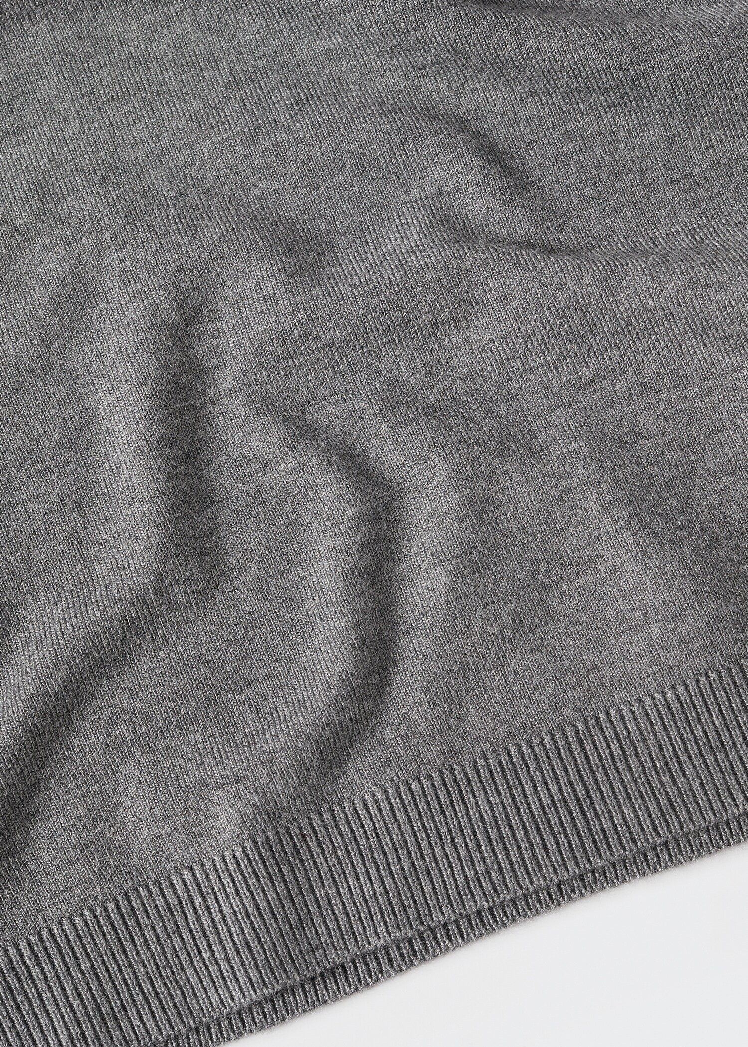 Turtleneck knitted sweater - Details of the article 8
