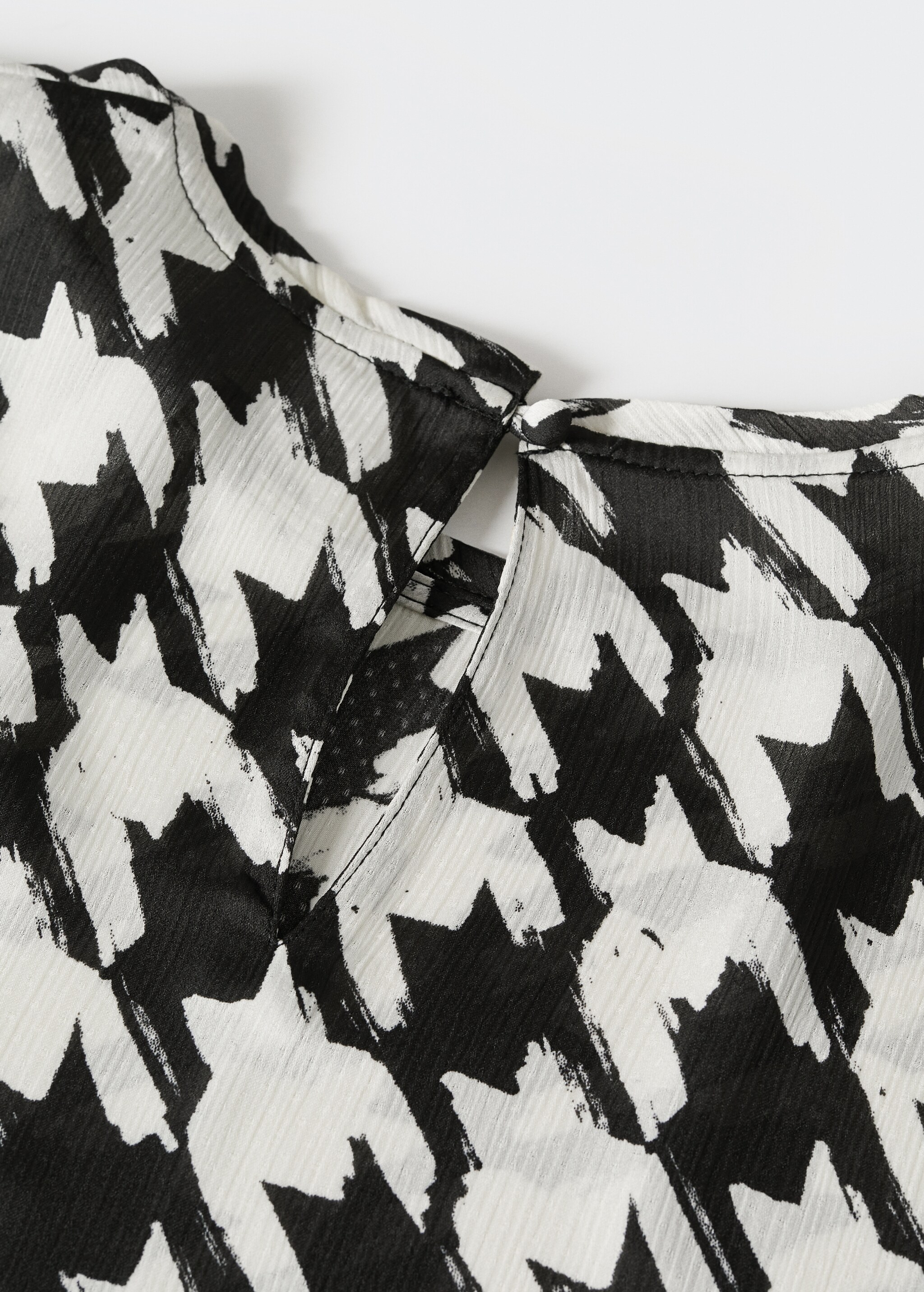 Houndstooth blouse - Details of the article 8