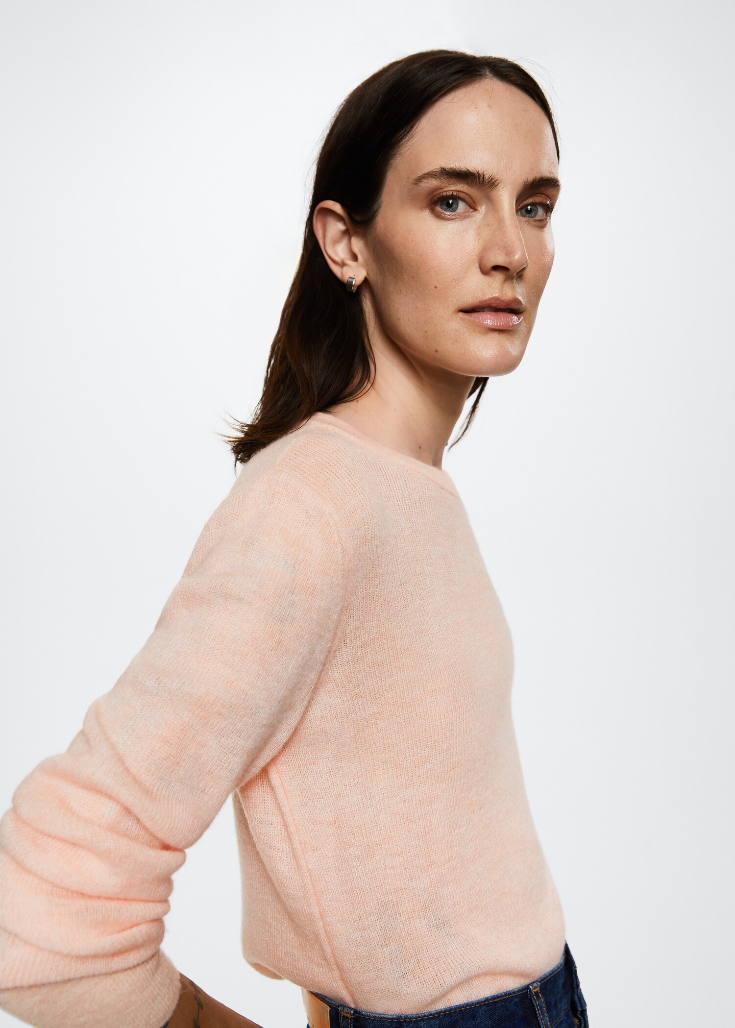 Cotton-linen round-neck knitted sweater - Details of the article 1