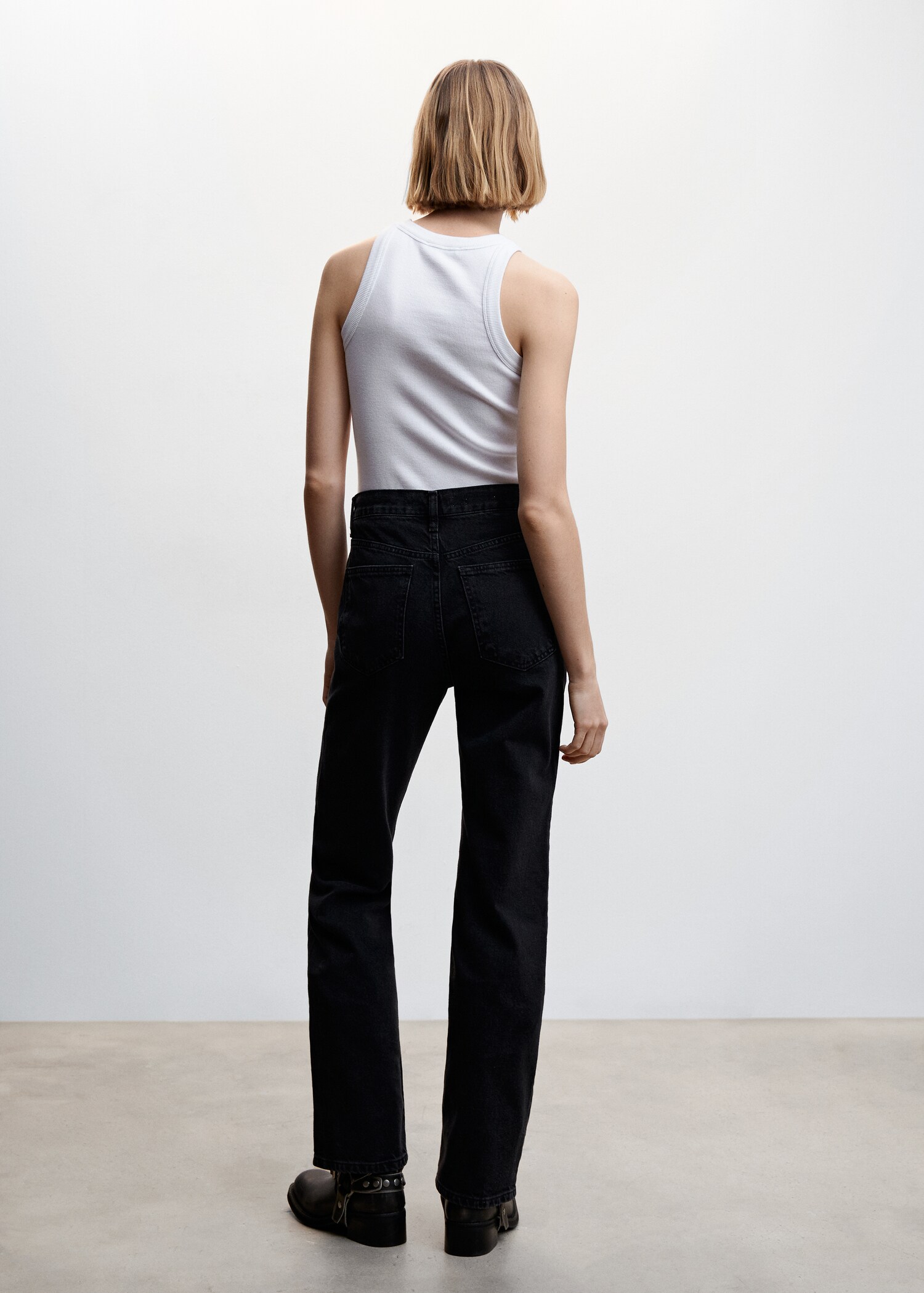 Mid-rise straight jeans - Reverse of the article