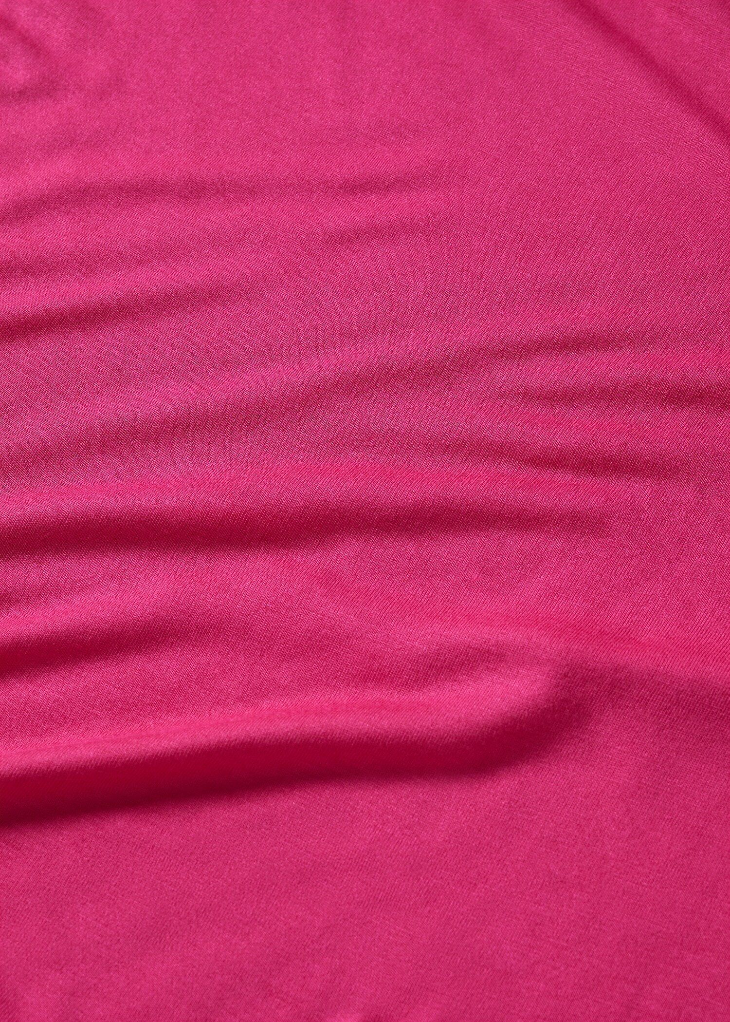 Detail neck T-shirt - Details of the article 8