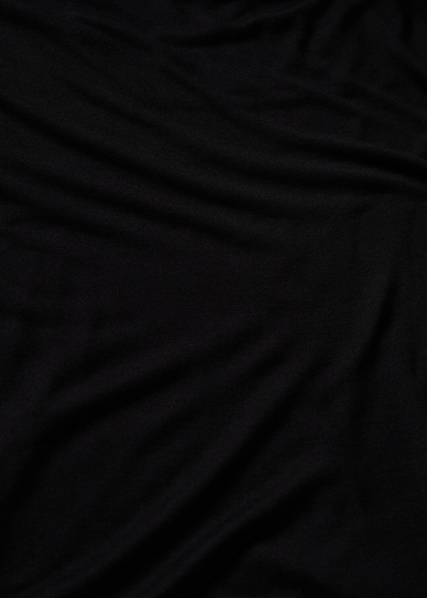 Detail neck T-shirt - Details of the article 8