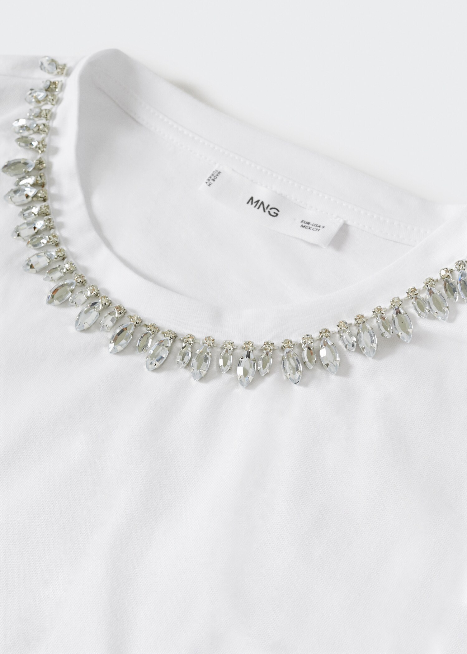 Crystal appliqué T-shirt - Details of the article 8