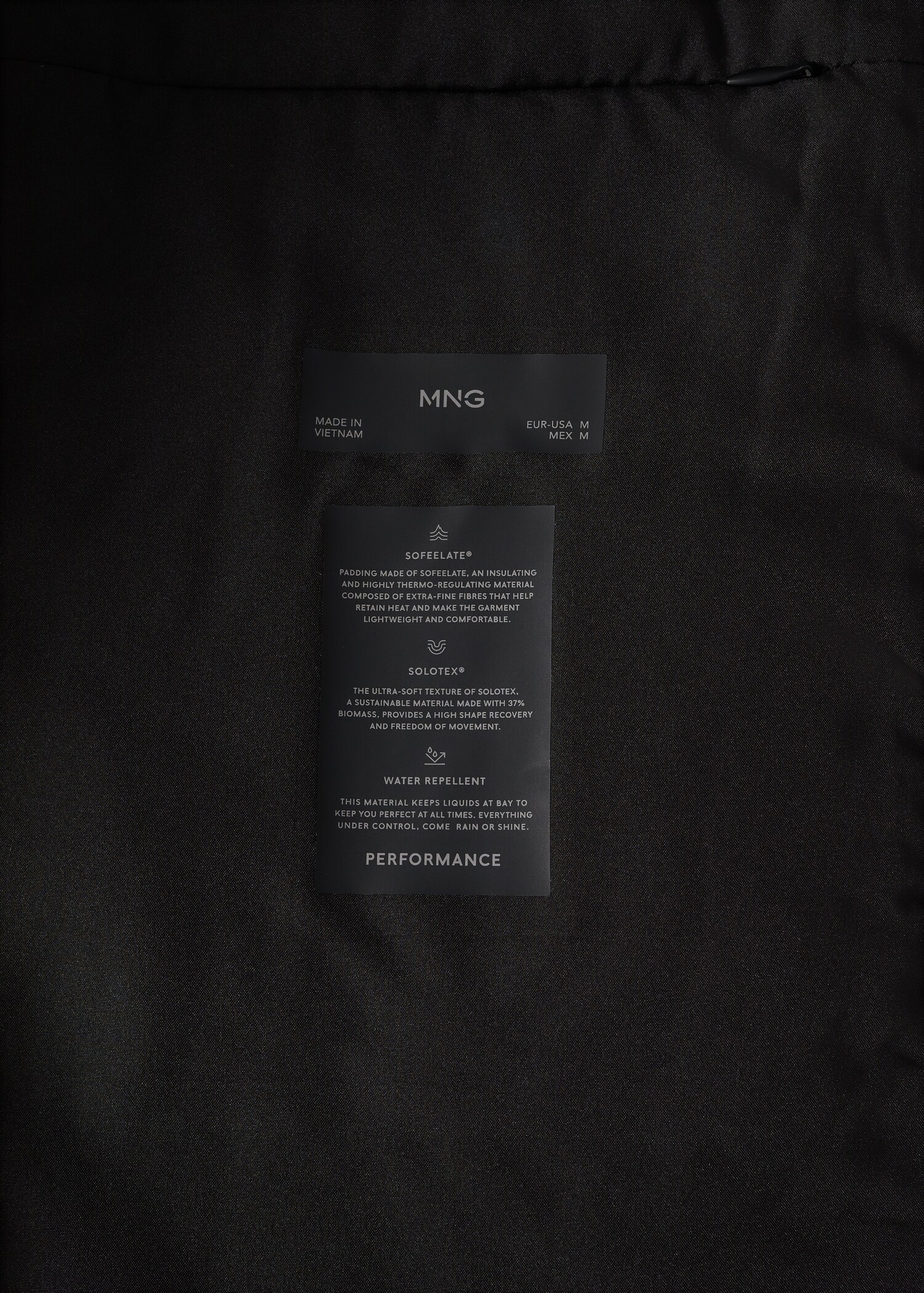 Thermoregulatoring bomber jacket - Details of the article 8