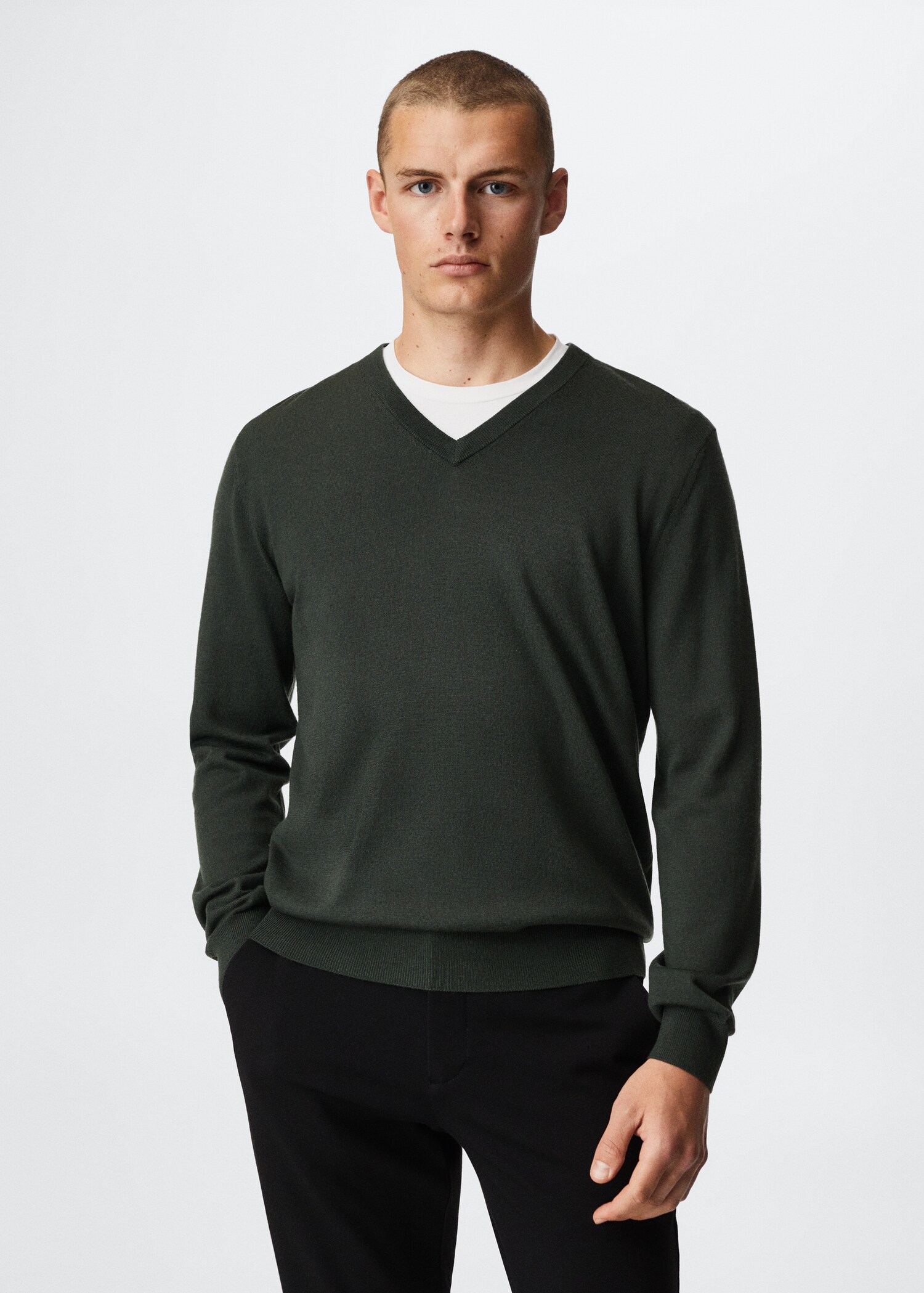 Merino wool washable sweater - Medium plane