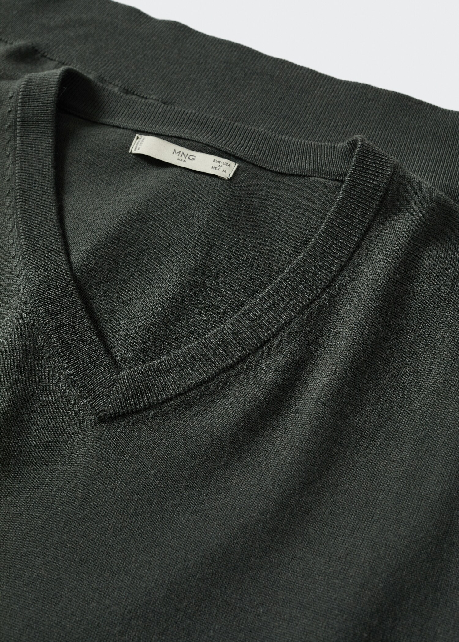 Merino wool washable sweater - Details of the article 8