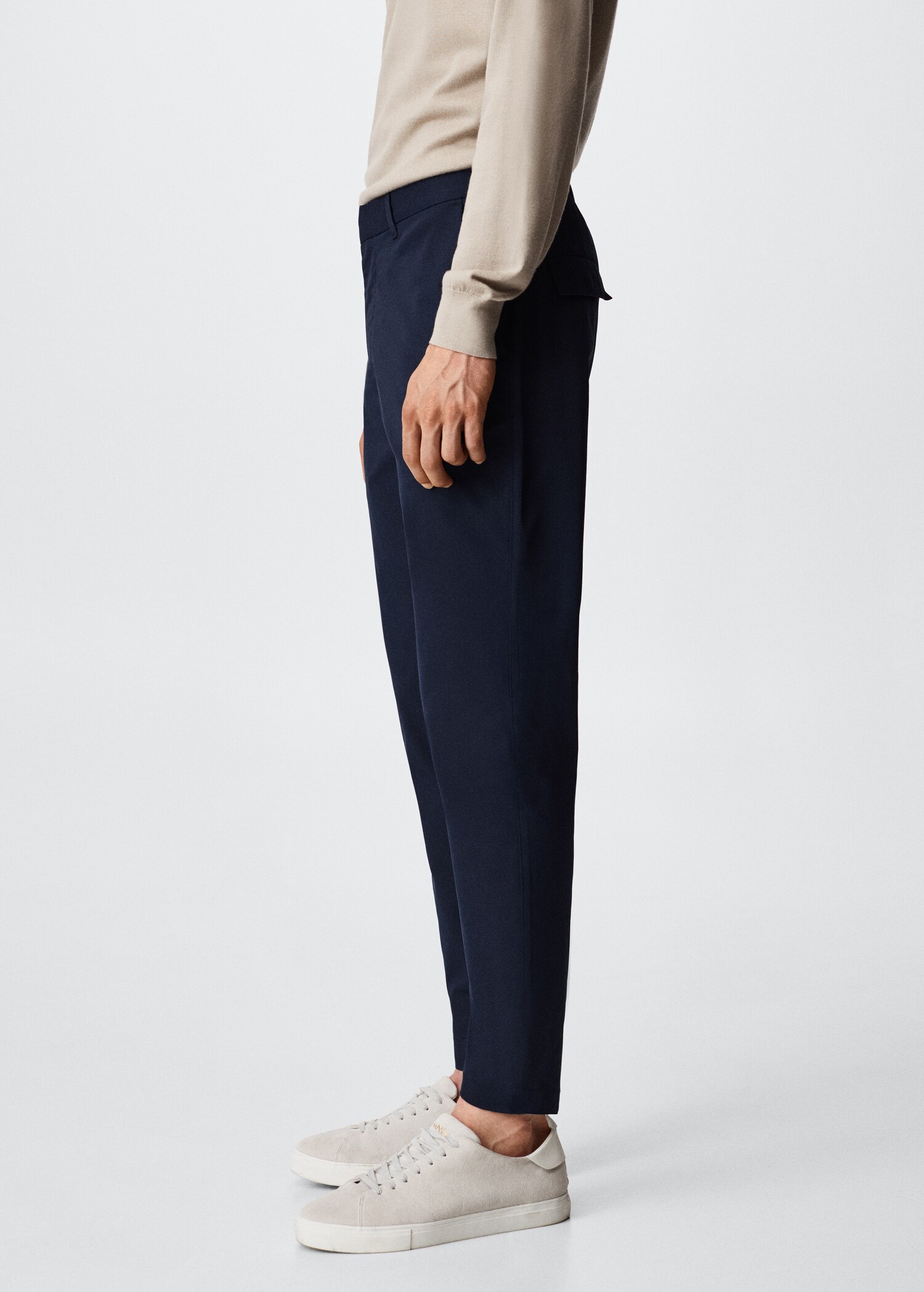 Crease-resistant slim-fit trousers - Details of the article 2