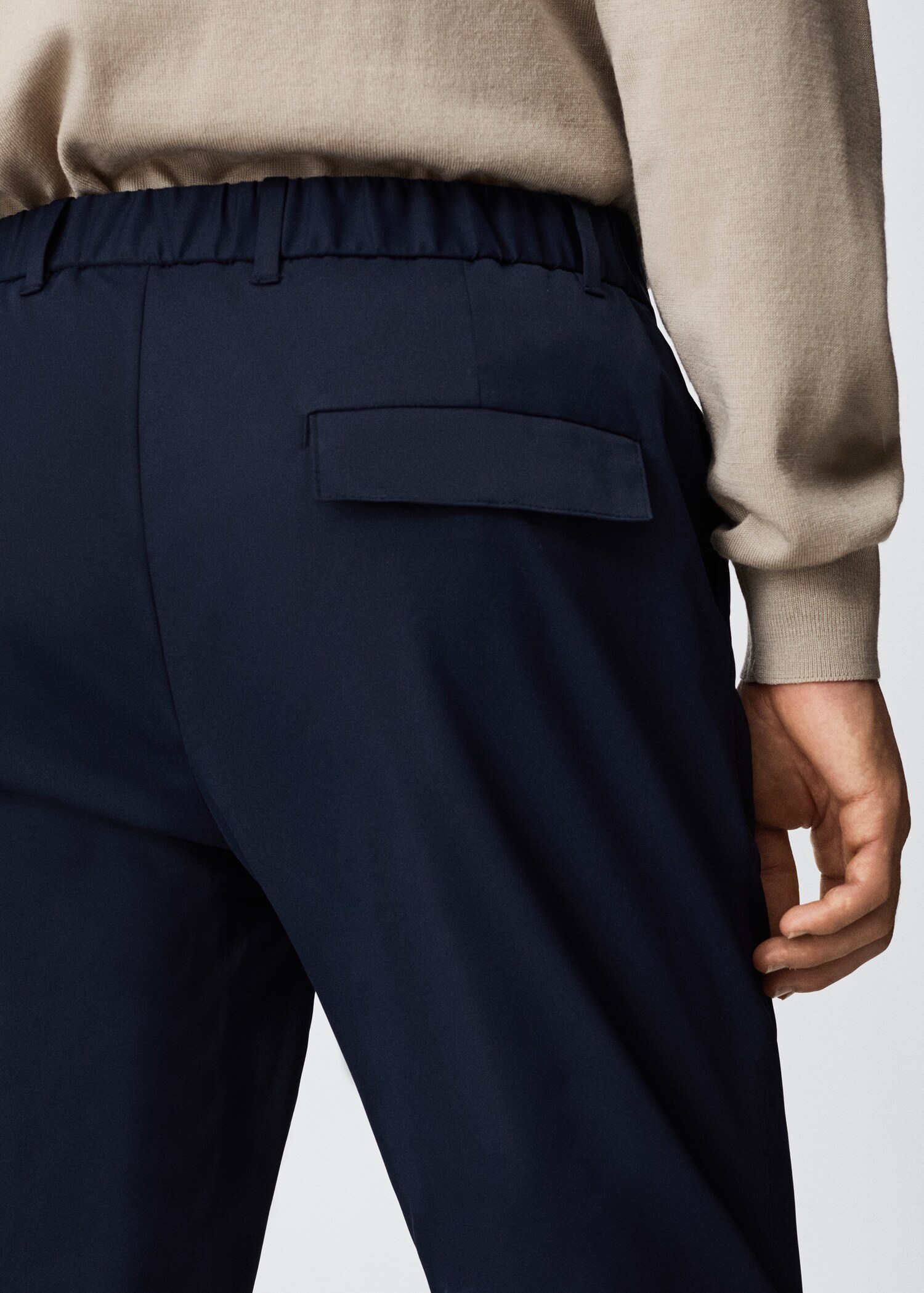 Crease-resistant slim-fit trousers - Details of the article 3