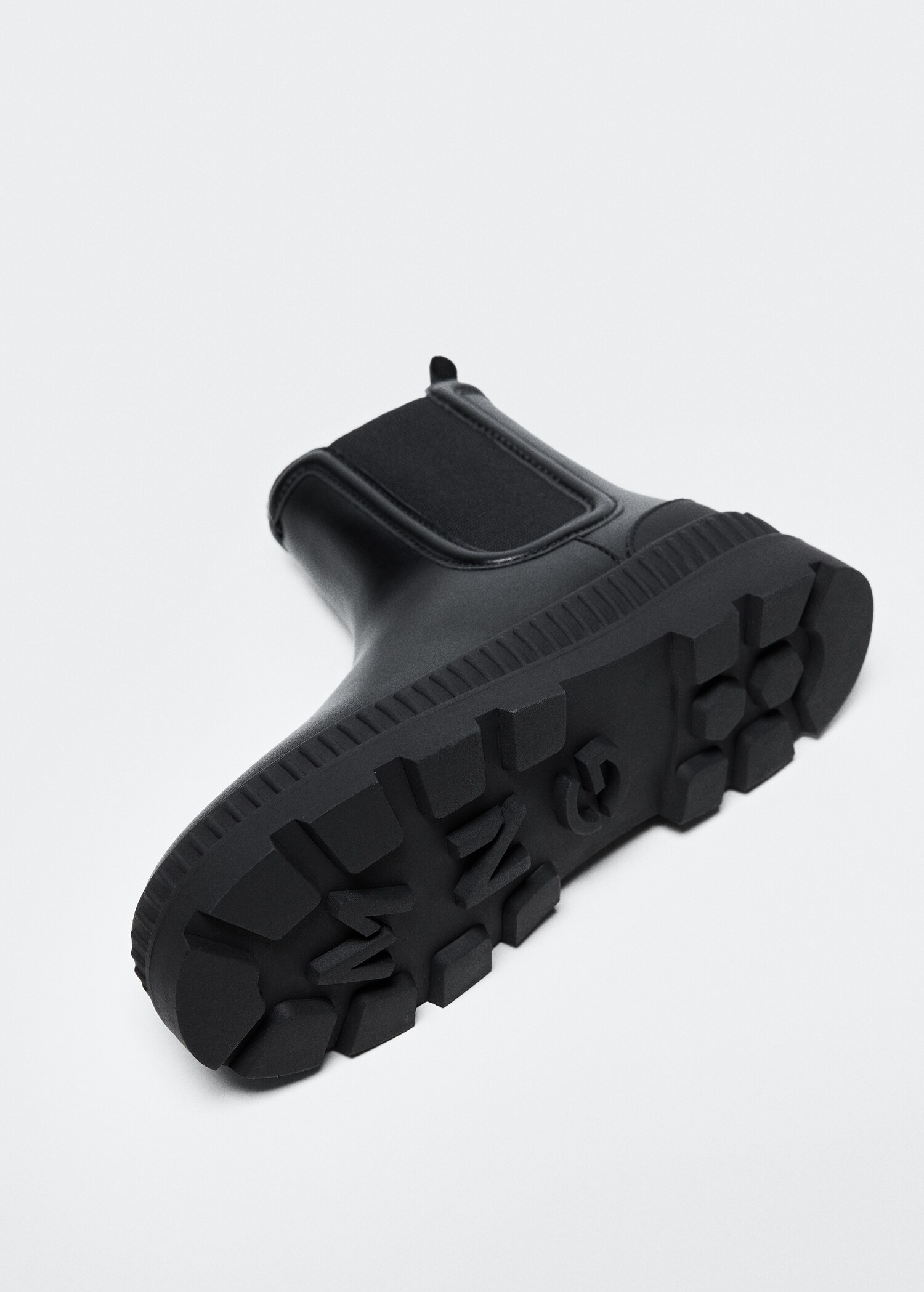 Track outsole boots - Details of the article 2