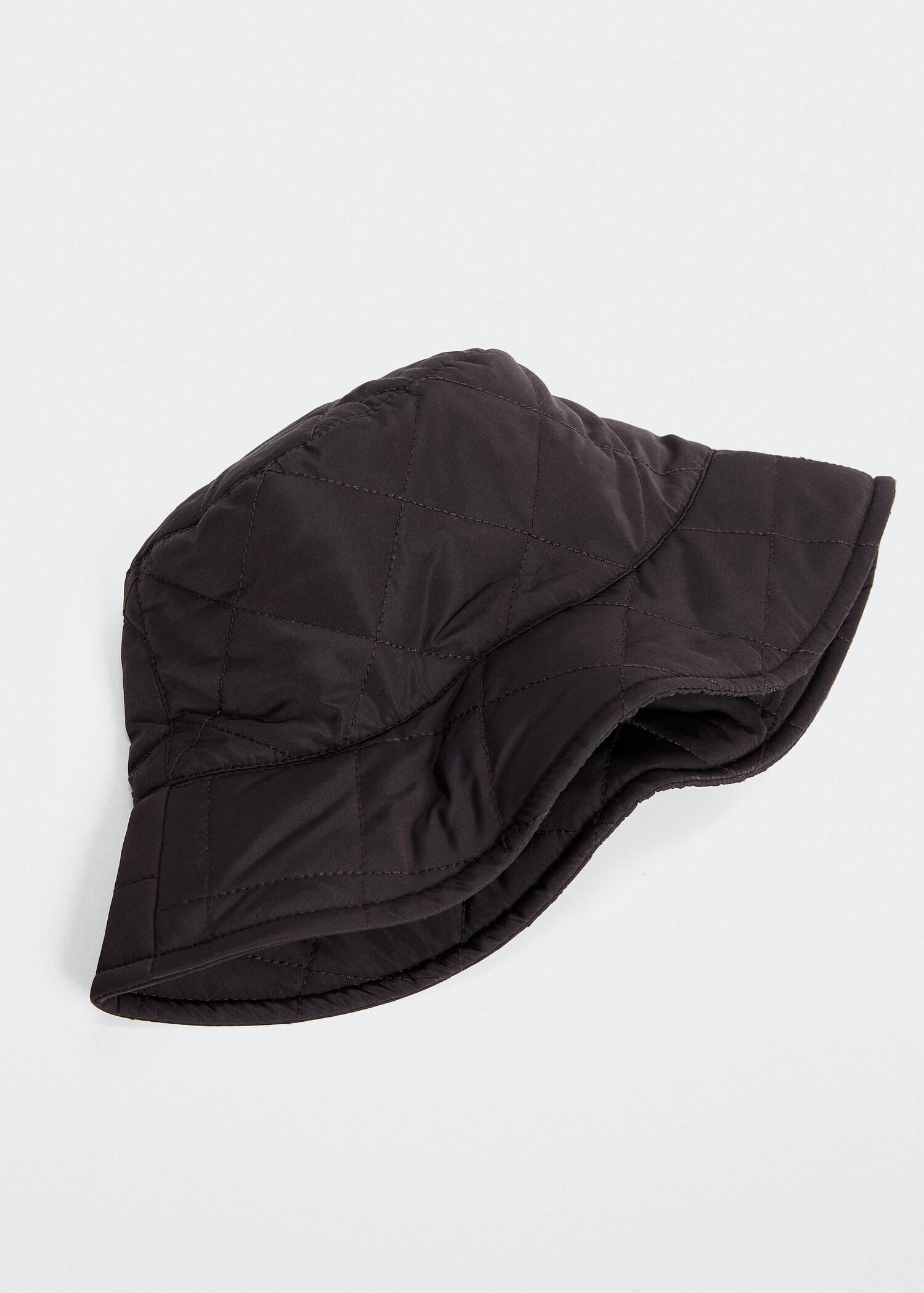 Quilted bucket hat - Details of the article 2