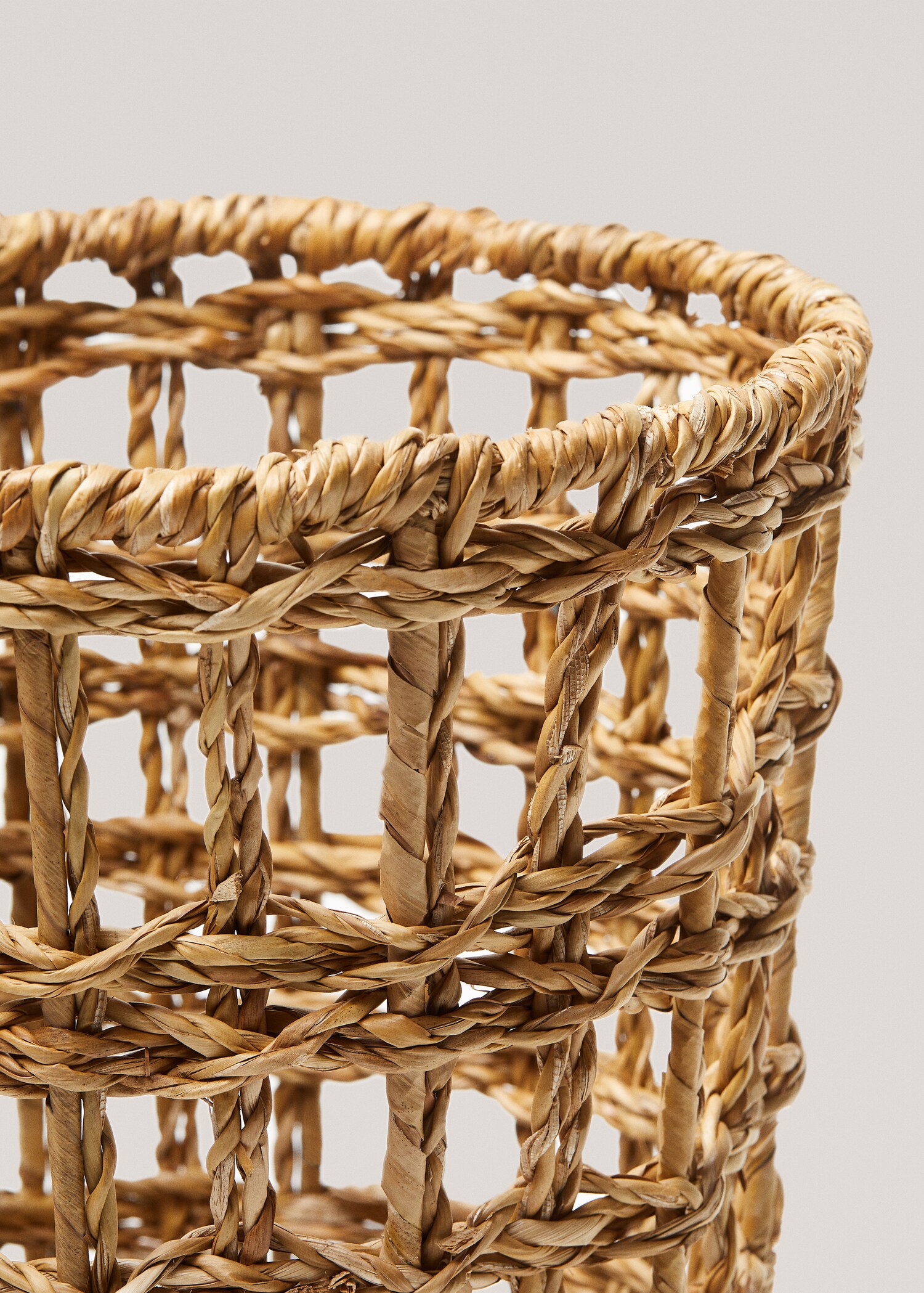 Cilindrical basket natural fibre 25x14x35cm - Details of the article 2