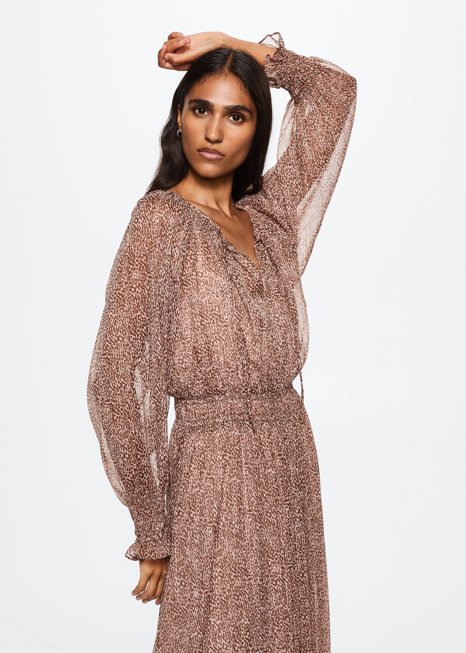 Vestido animal print - Plano medio