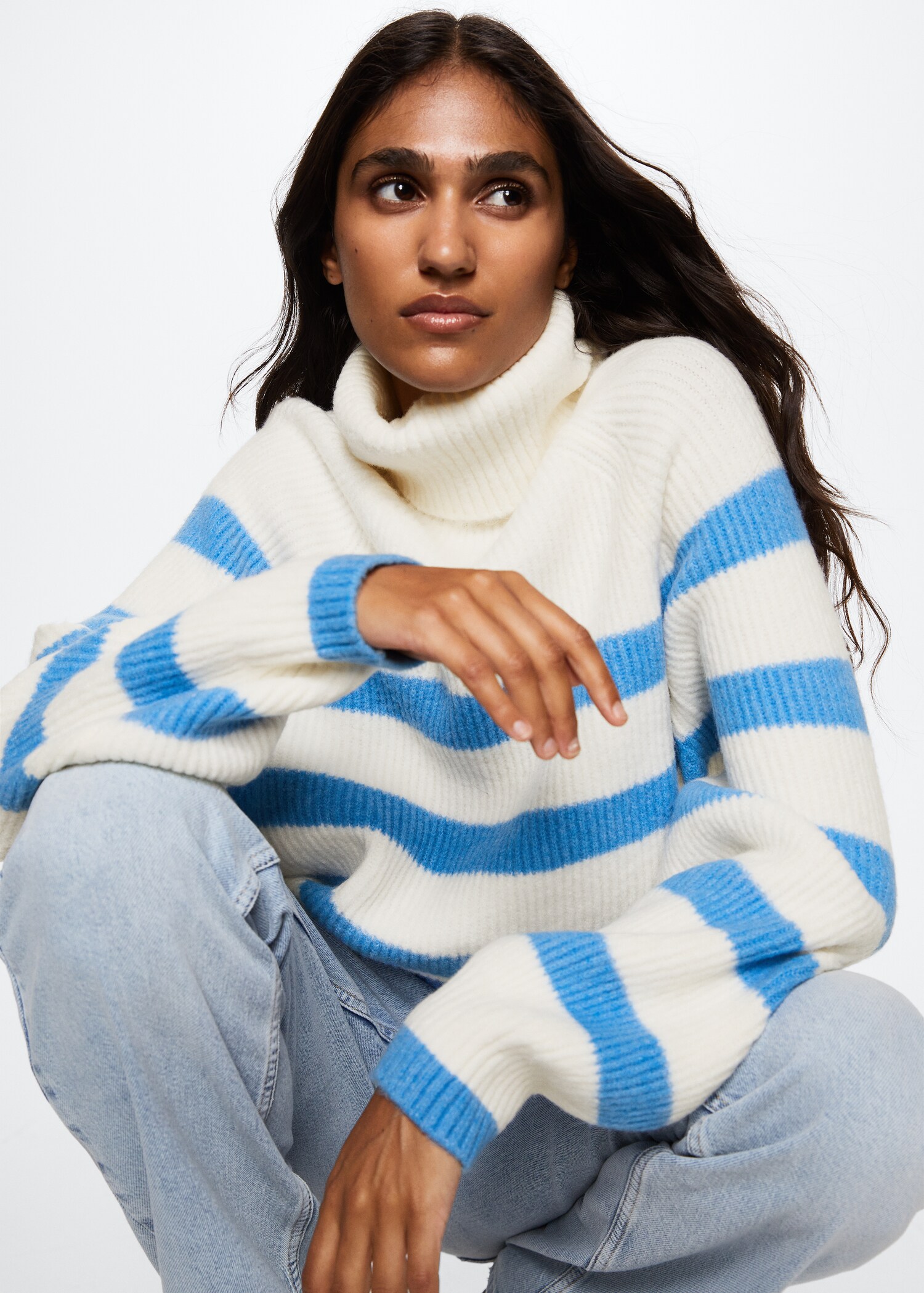 Striped turtleneck sweater - Details of the article 1