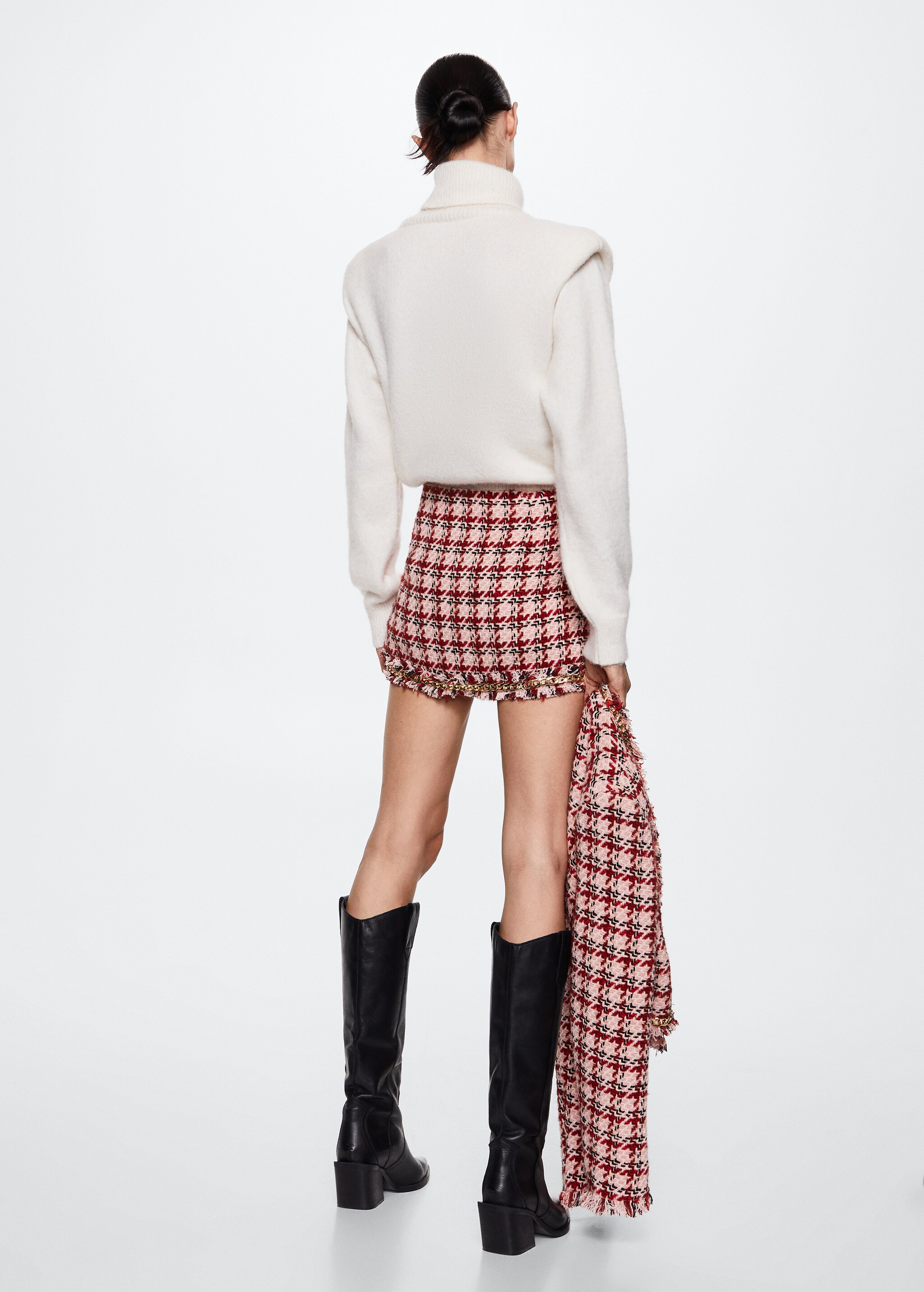 Tweed mini-skirt with chain - Spatele articolului