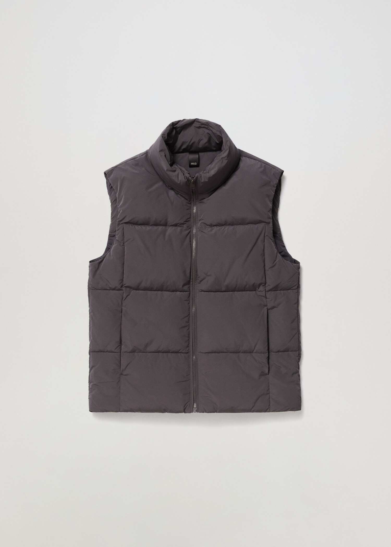 Water-repellent quilted vest - Details of the article 4