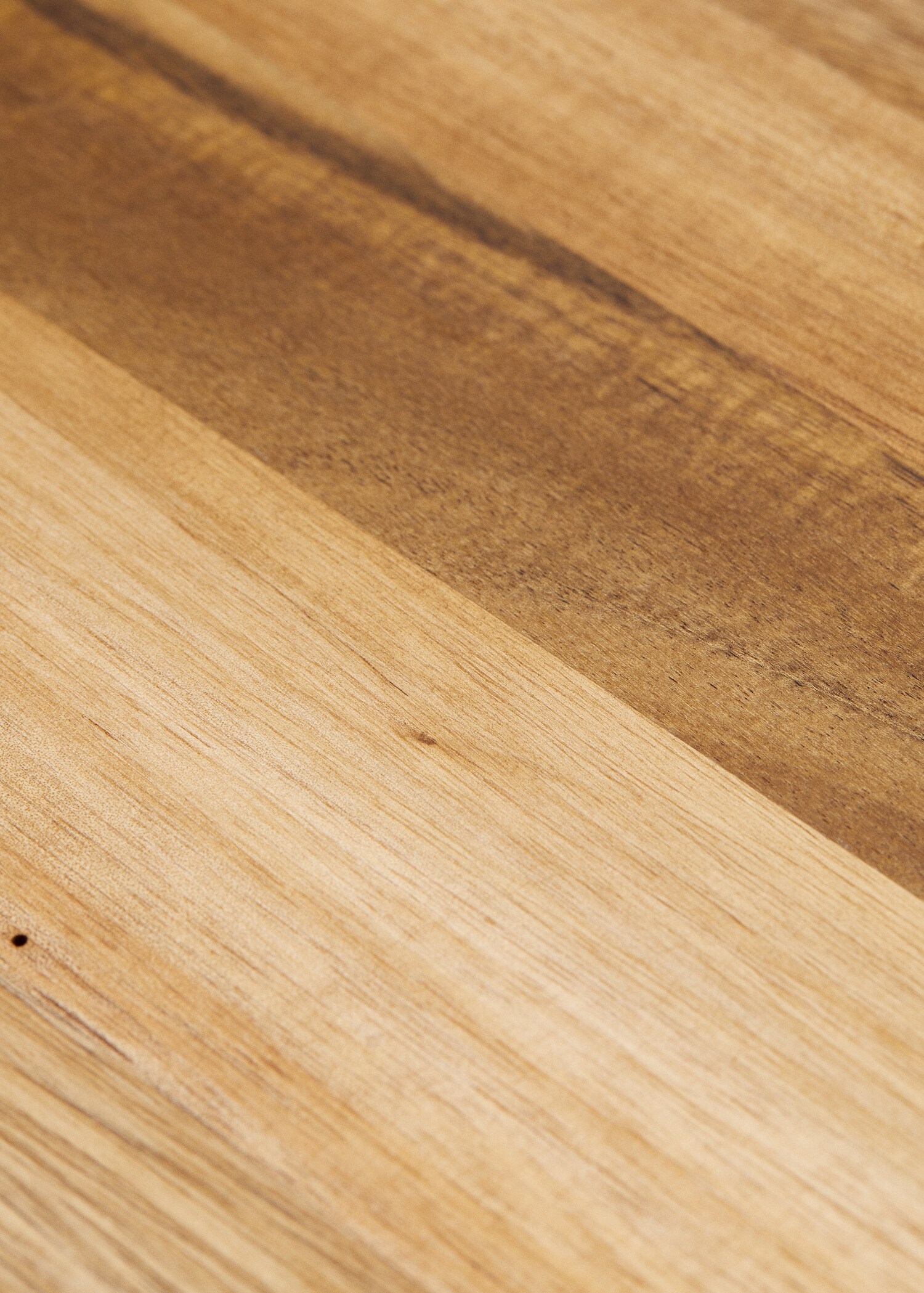 Round acacia wood chopping board - Details of the article 2