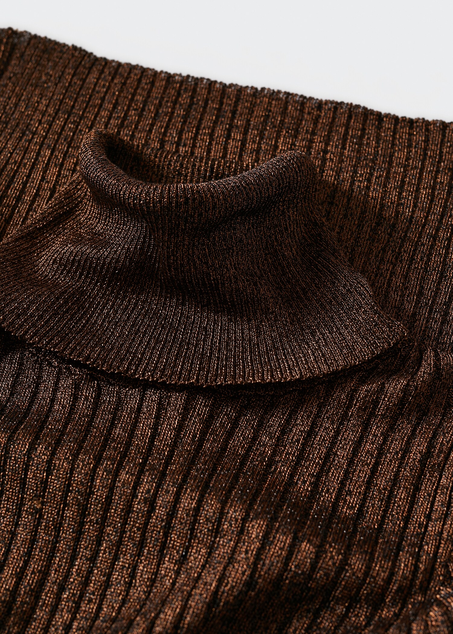 Pullover lurex ribbed turtleneck - Details of the article 8