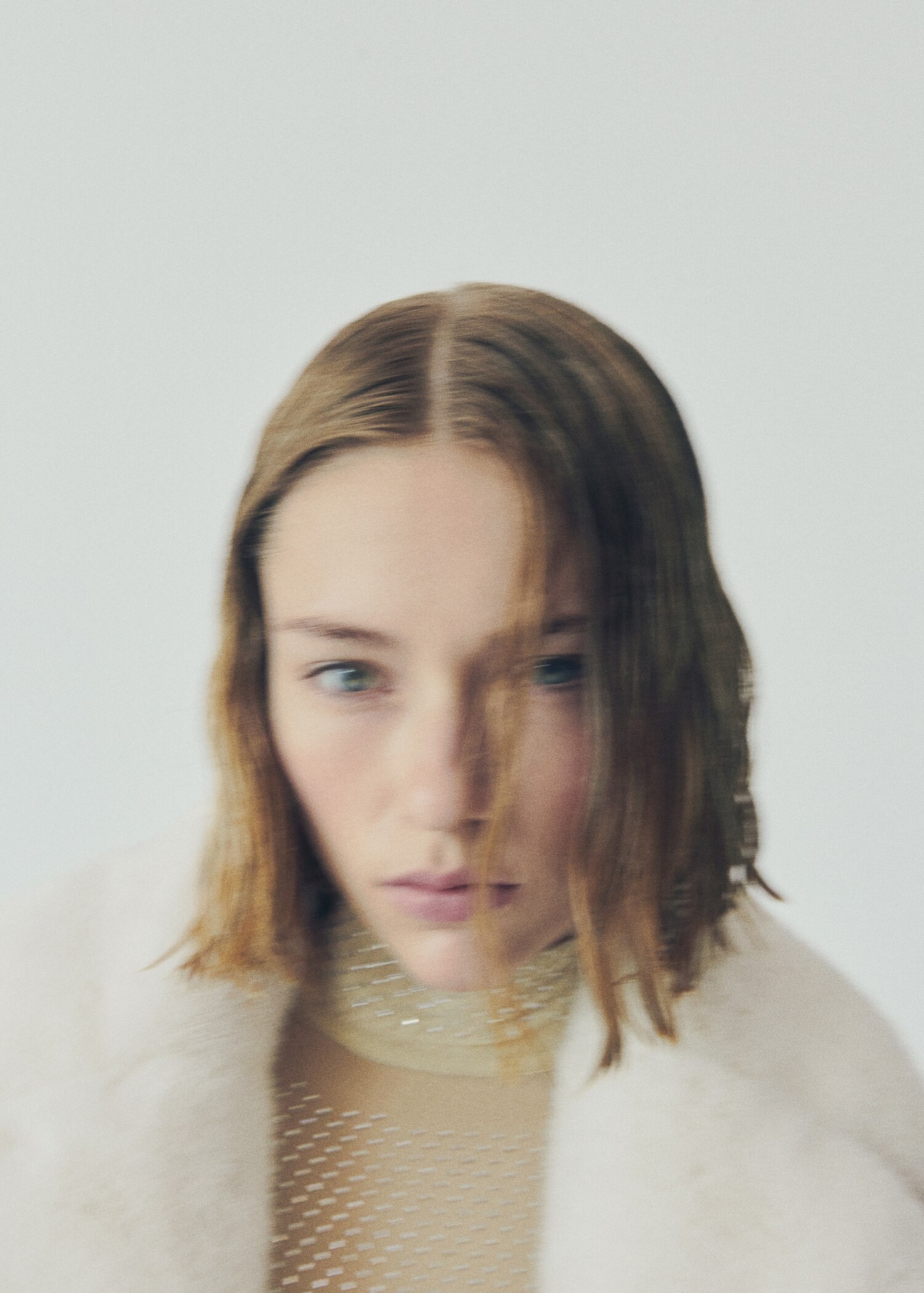 Manteau oversize en fausse fourrure - Détail de l'article 9