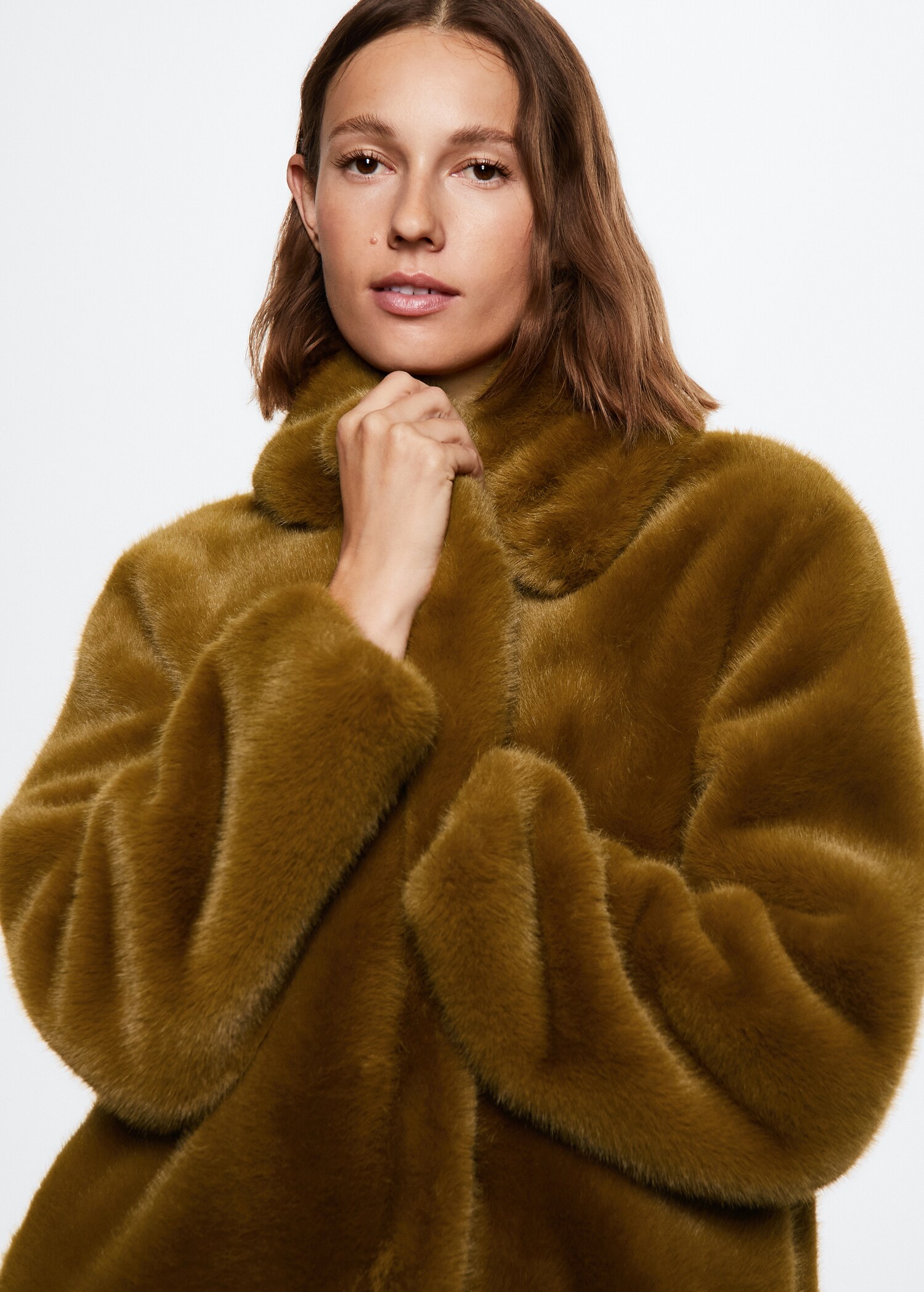 Manteau oversize en fausse fourrure - Détail de l'article 1