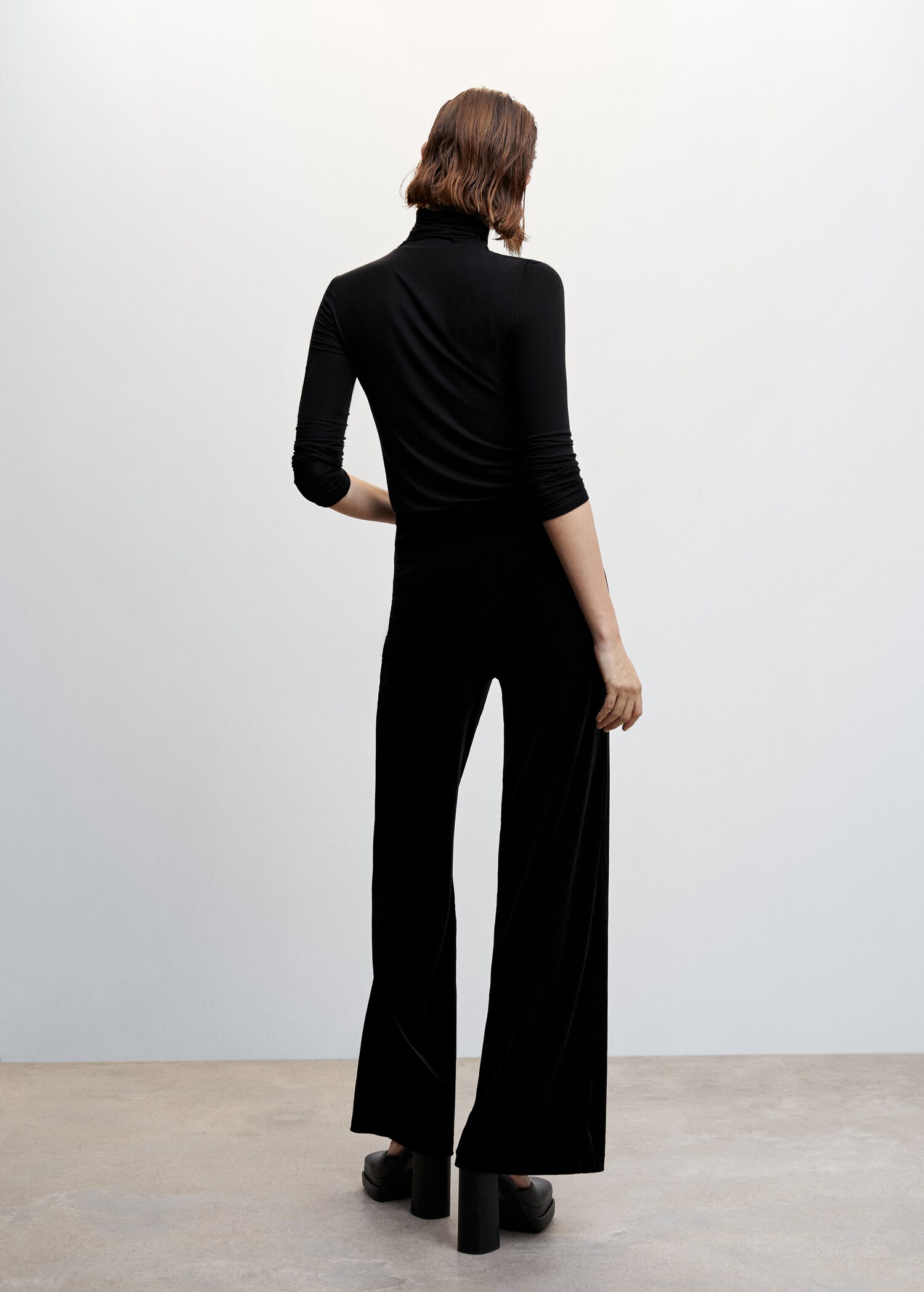 Velvet palazzo trousers - Reverse of the article