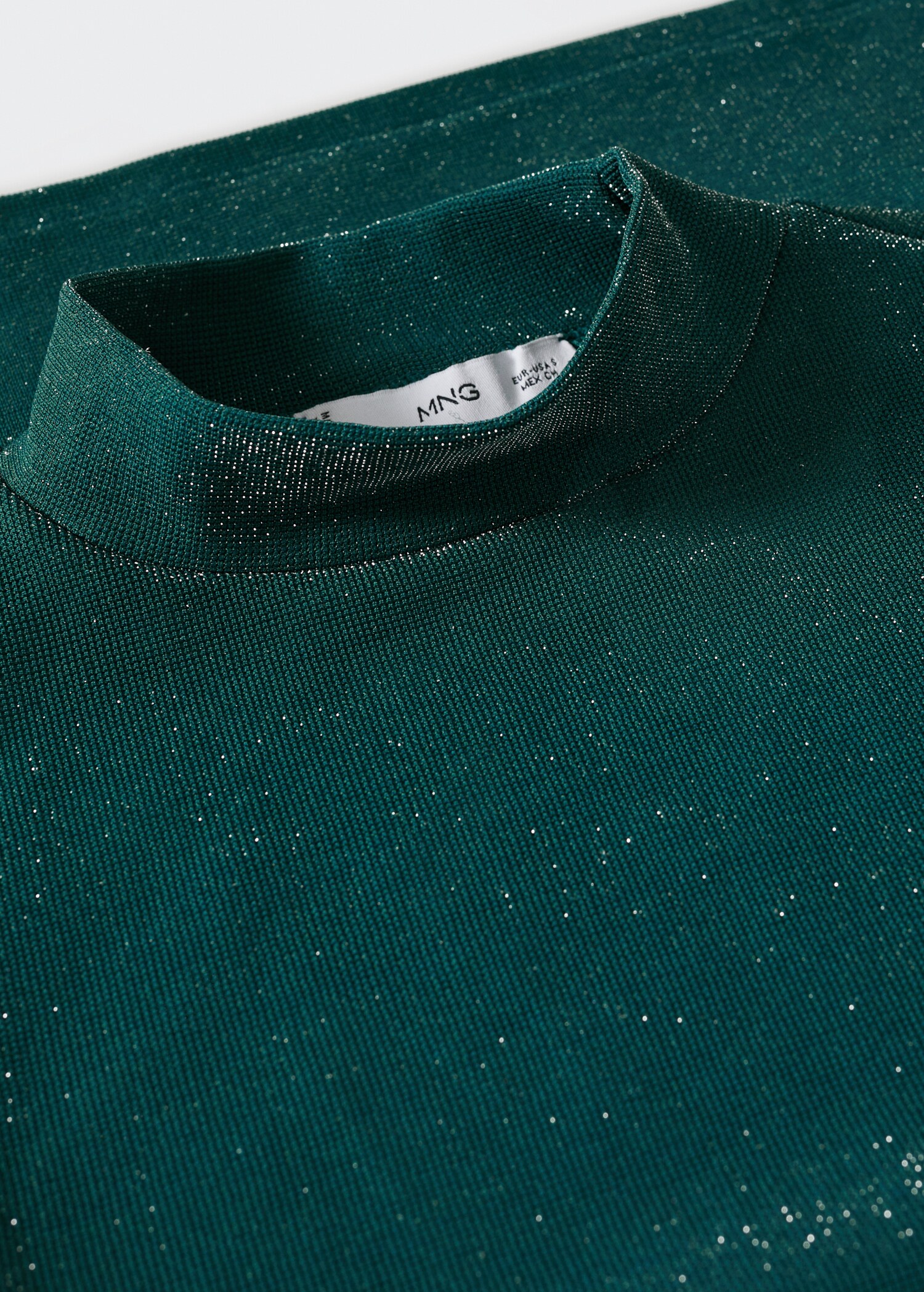 Shiny turtleneck t-shirt - Details of the article 8